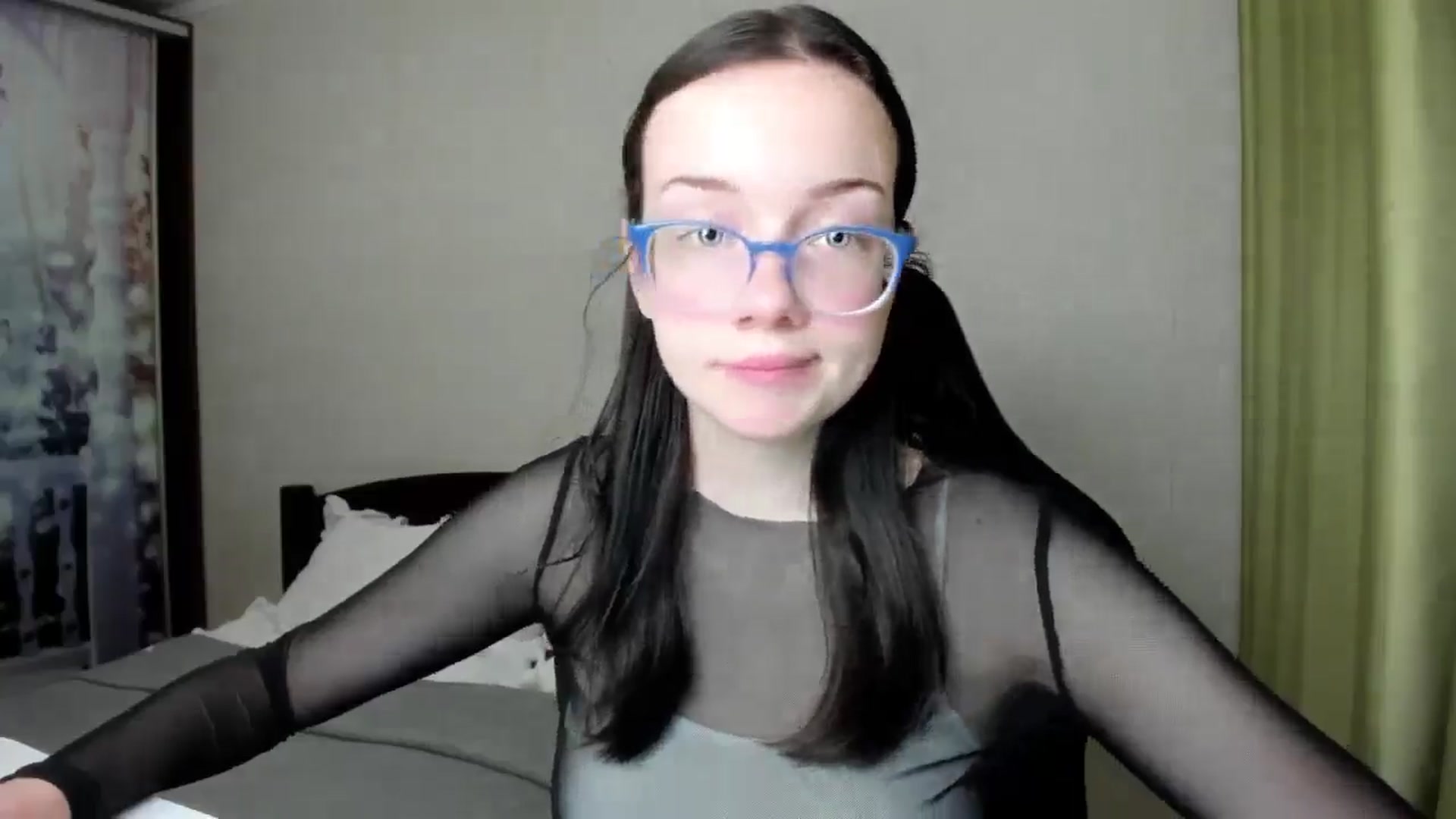 Gallery image thumbnail from Baby_Melania's myfreecams stream on, 08/24/2025, 18:10 image 16 of 20