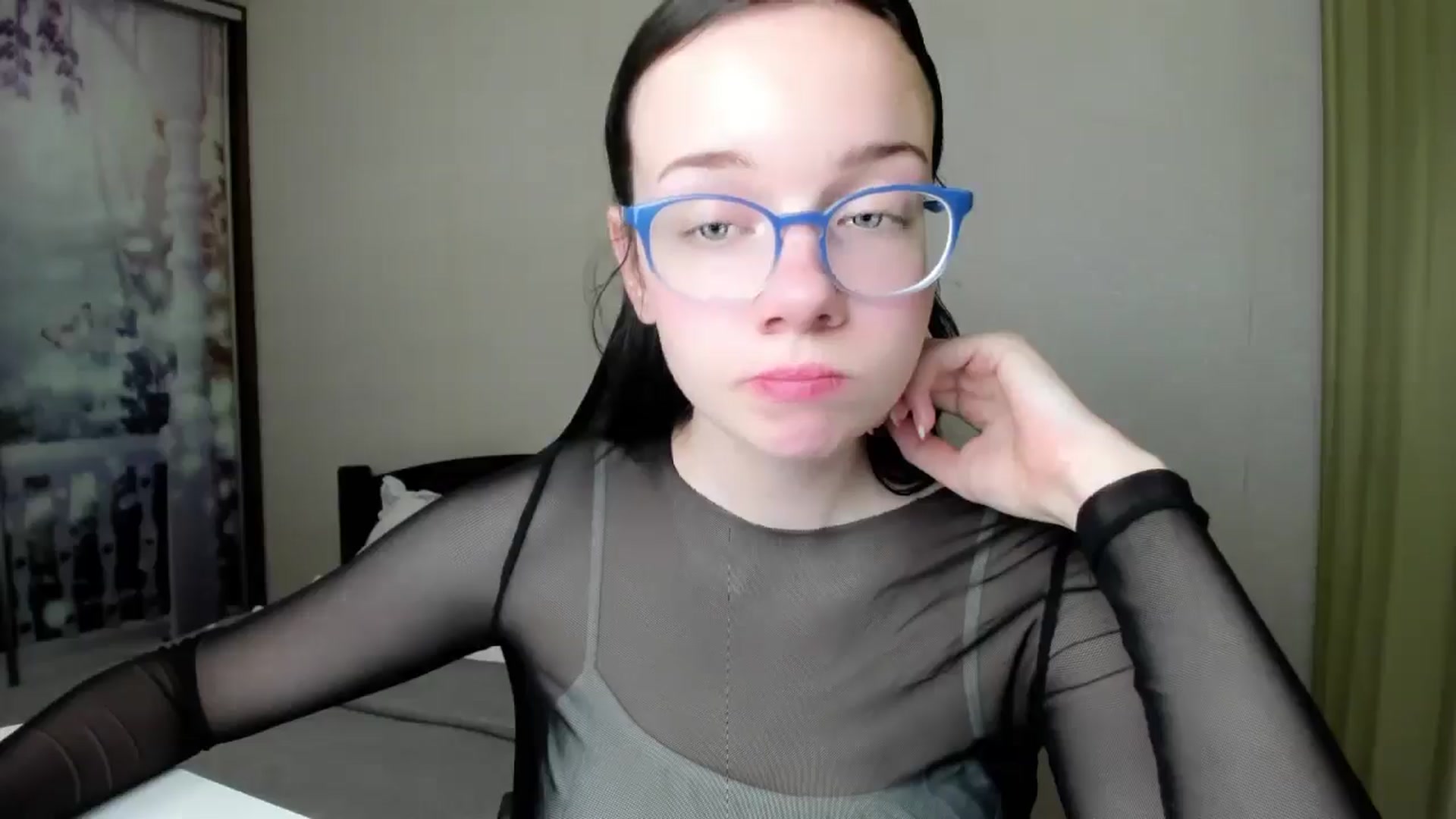 Gallery image thumbnail from Baby_Melania's myfreecams stream on, 08/25/2025, 24:00 image 18 of 20