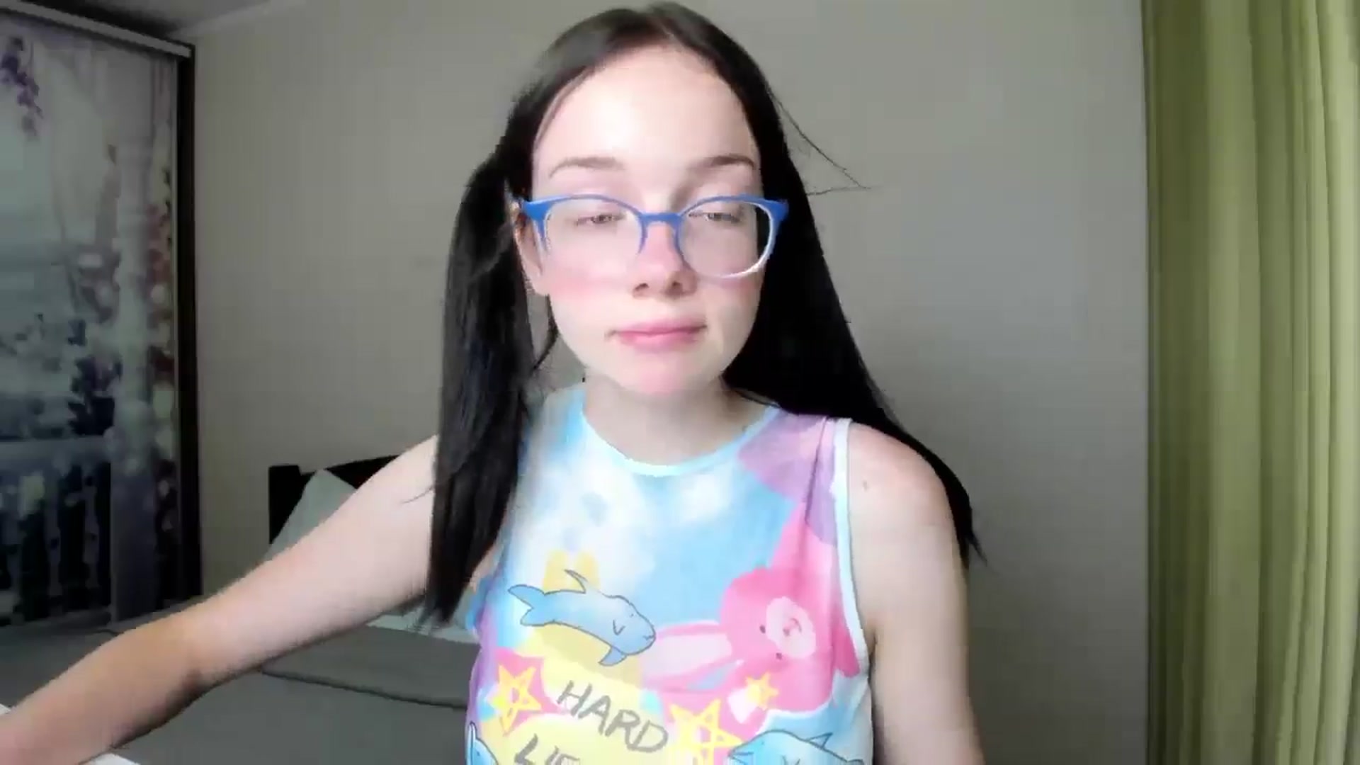 Gallery image thumbnail from Baby_Melania's myfreecams stream on, 08/27/2025, 19:01 image 13 of 20