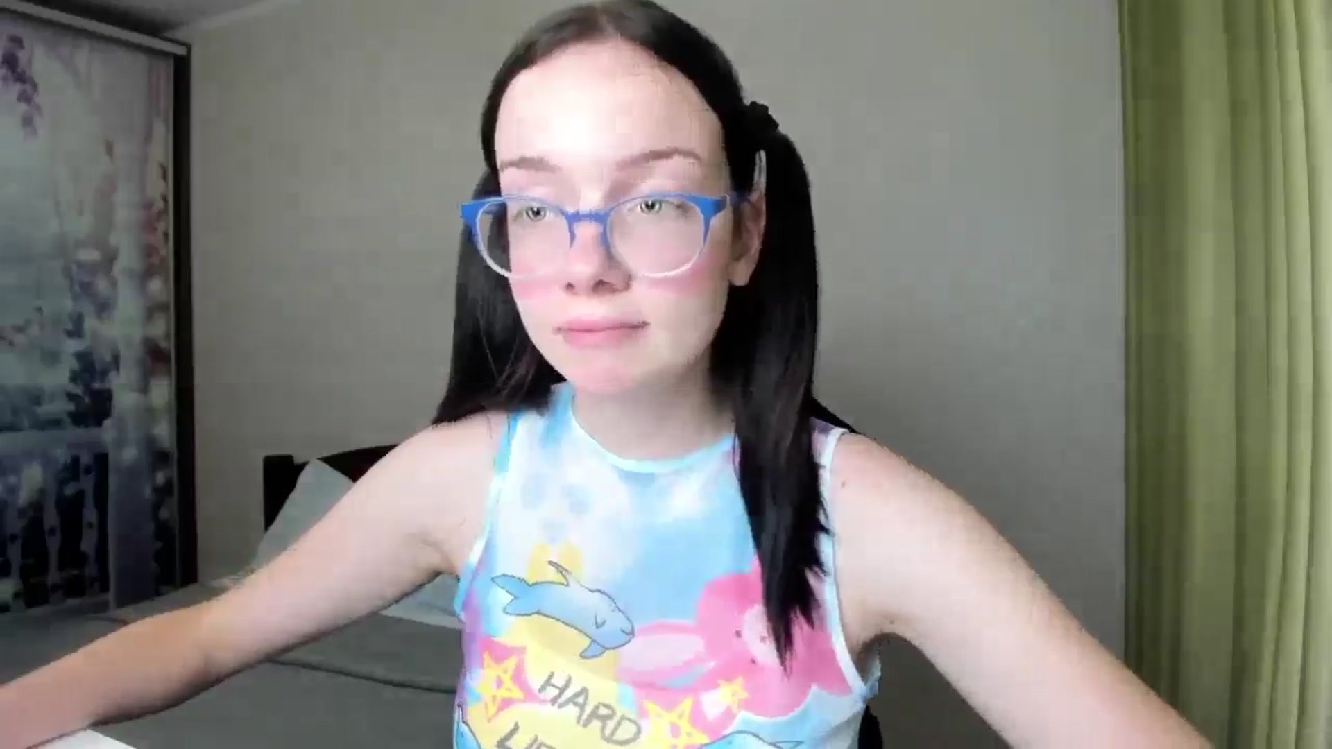 Gallery image thumbnail from Baby_Melania's myfreecams stream on, 08/27/2025, 19:25 image 7 of 20