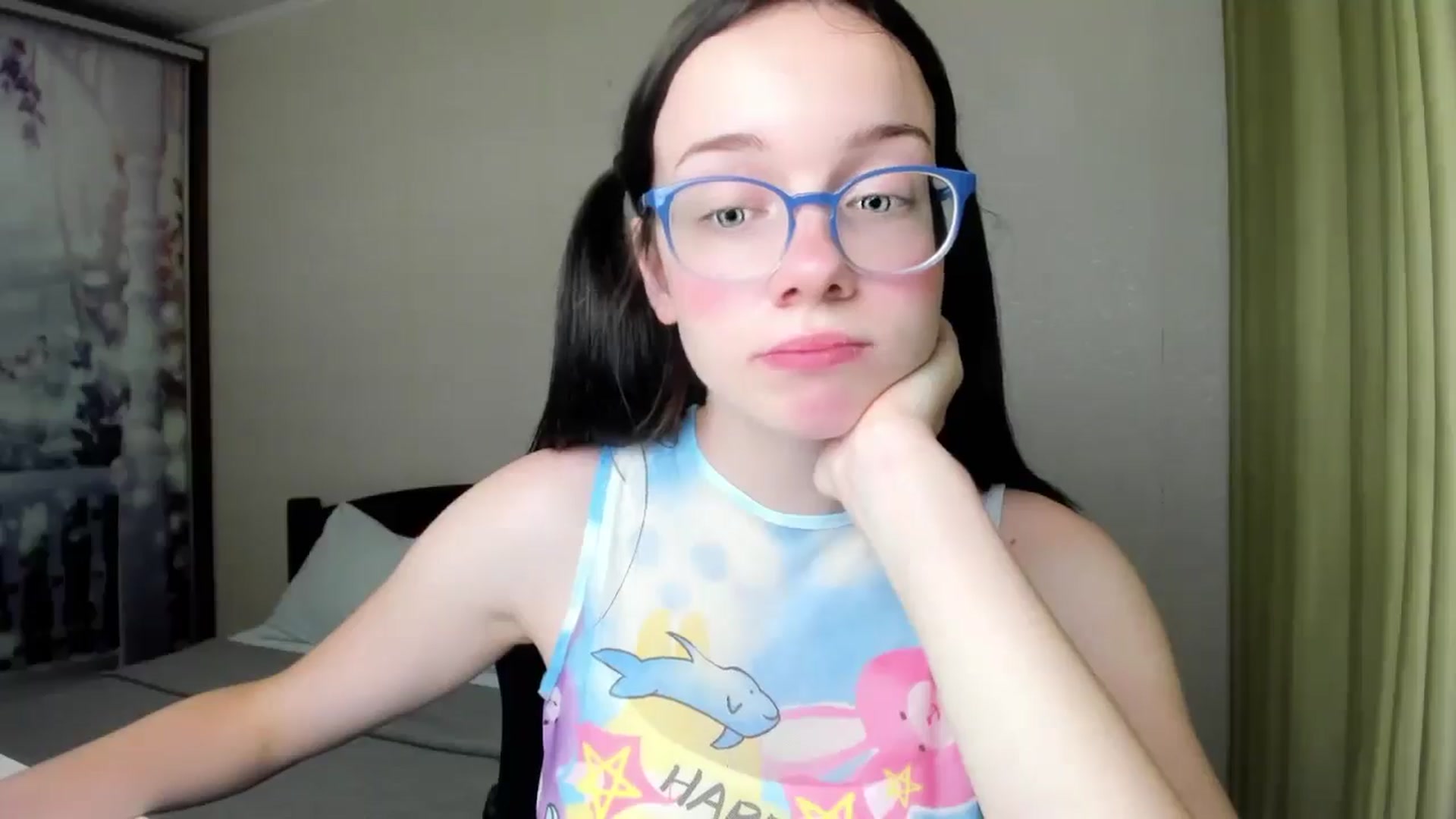 Gallery image thumbnail from Baby_Melania's myfreecams stream on, 08/27/2025, 19:25 image 9 of 20