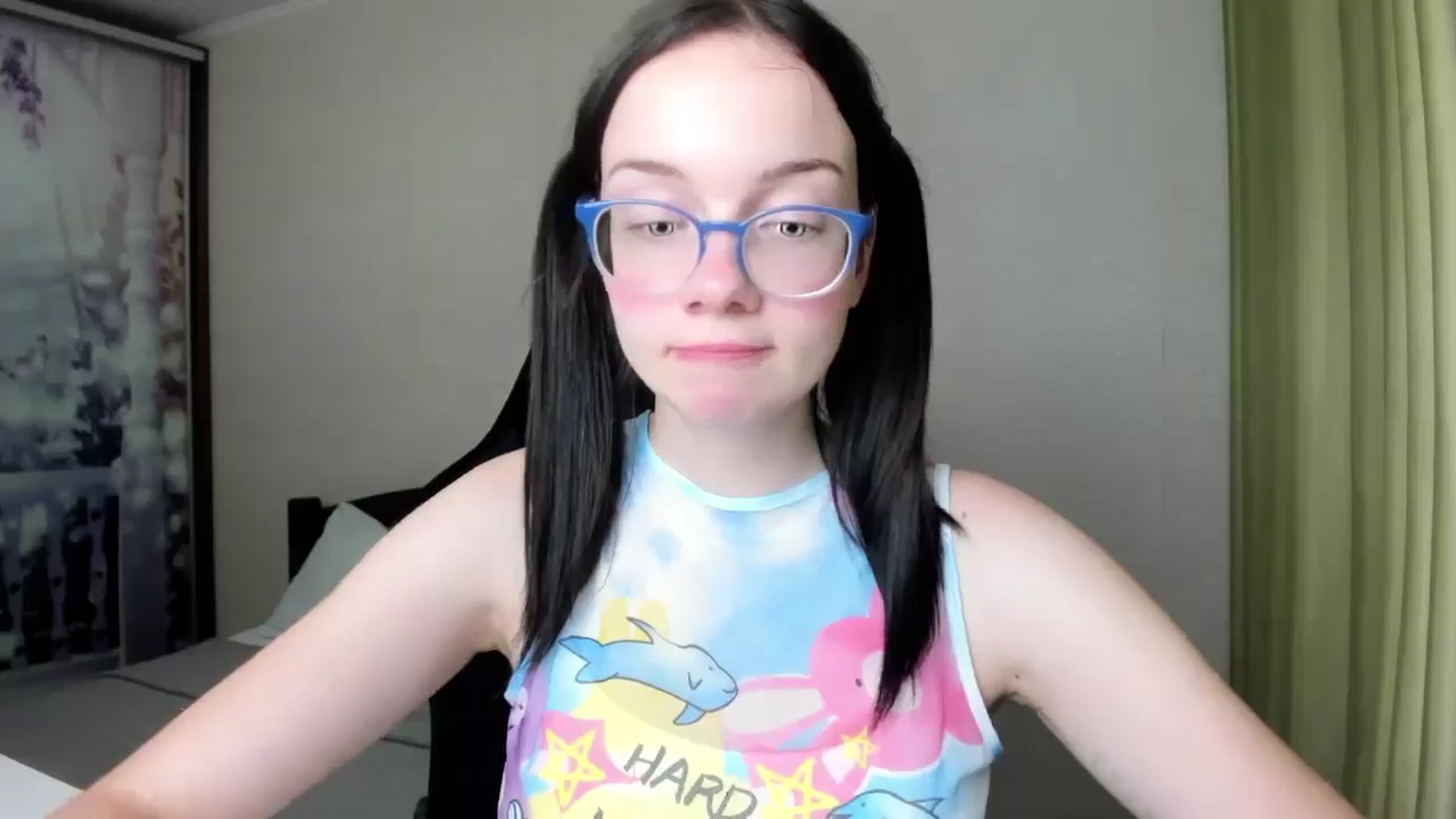 Gallery image thumbnail from Baby_Melania's myfreecams stream on, 08/27/2025, 19:25 image 19 of 20
