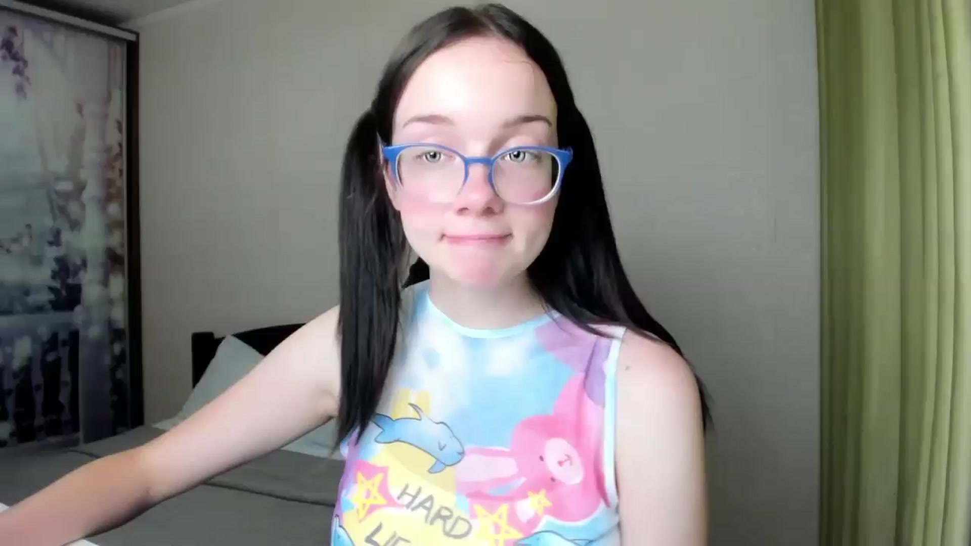 Gallery image thumbnail from Baby_Melania's myfreecams stream on, 08/27/2025, 19:25 image 1 of 20