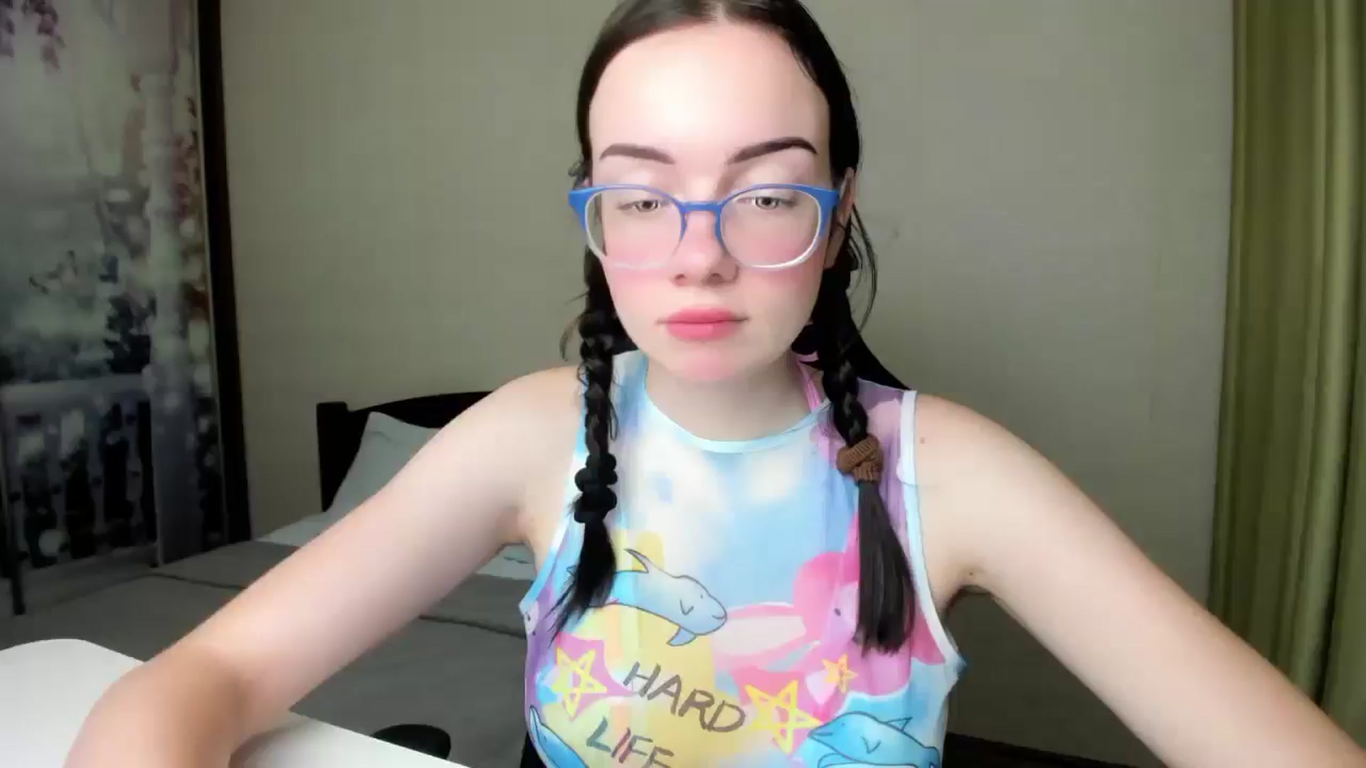 Gallery image thumbnail from Baby_Melania's myfreecams stream on, 08/28/2025, 20:42 image 16 of 20
