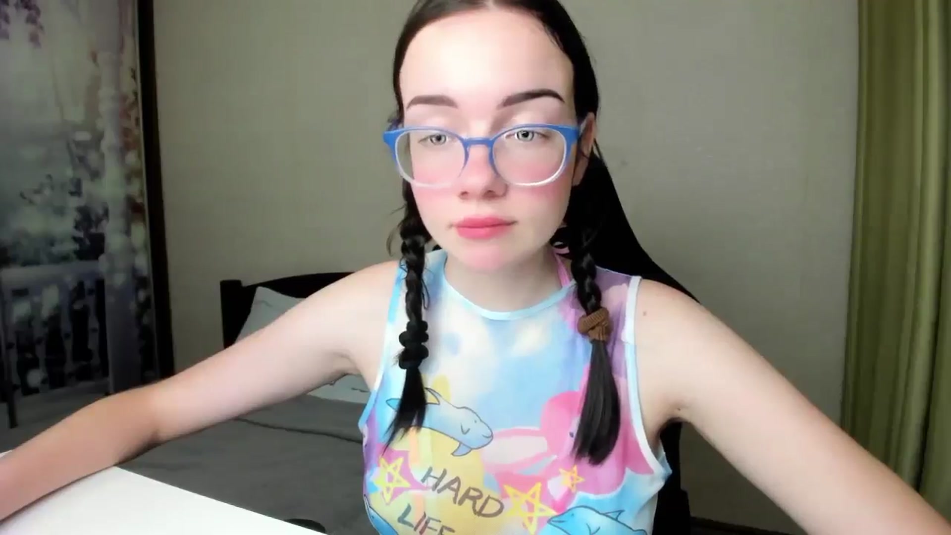 Gallery image thumbnail from Baby_Melania's myfreecams stream on, 08/28/2025, 20:42 image 15 of 20