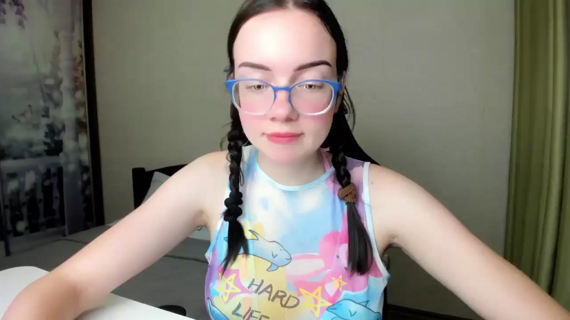 Gallery image thumbnail from Baby_Melania's myfreecams stream on, 08/28/2025, 20:42 image 18 of 20