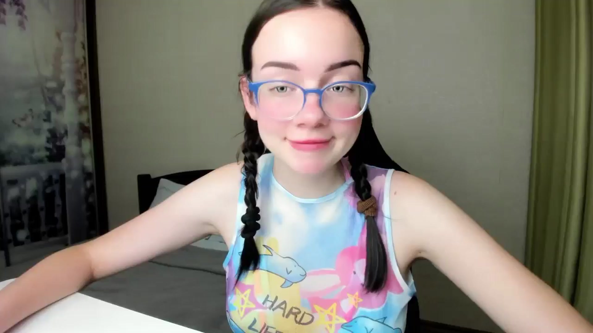 Gallery image thumbnail from Baby_Melania's myfreecams stream on, 08/28/2025, 20:42 image 11 of 20