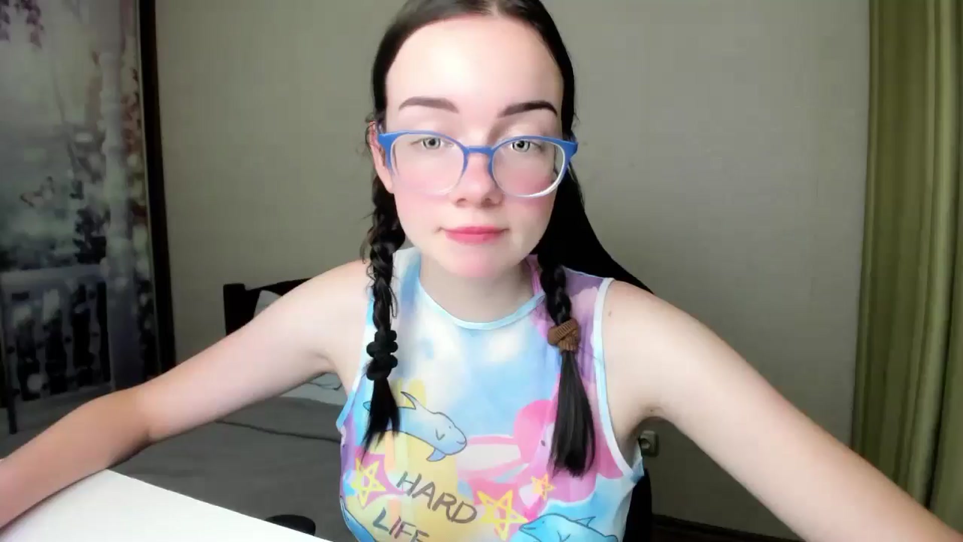 Gallery image thumbnail from Baby_Melania's myfreecams stream on, 08/28/2025, 20:42 image 20 of 20
