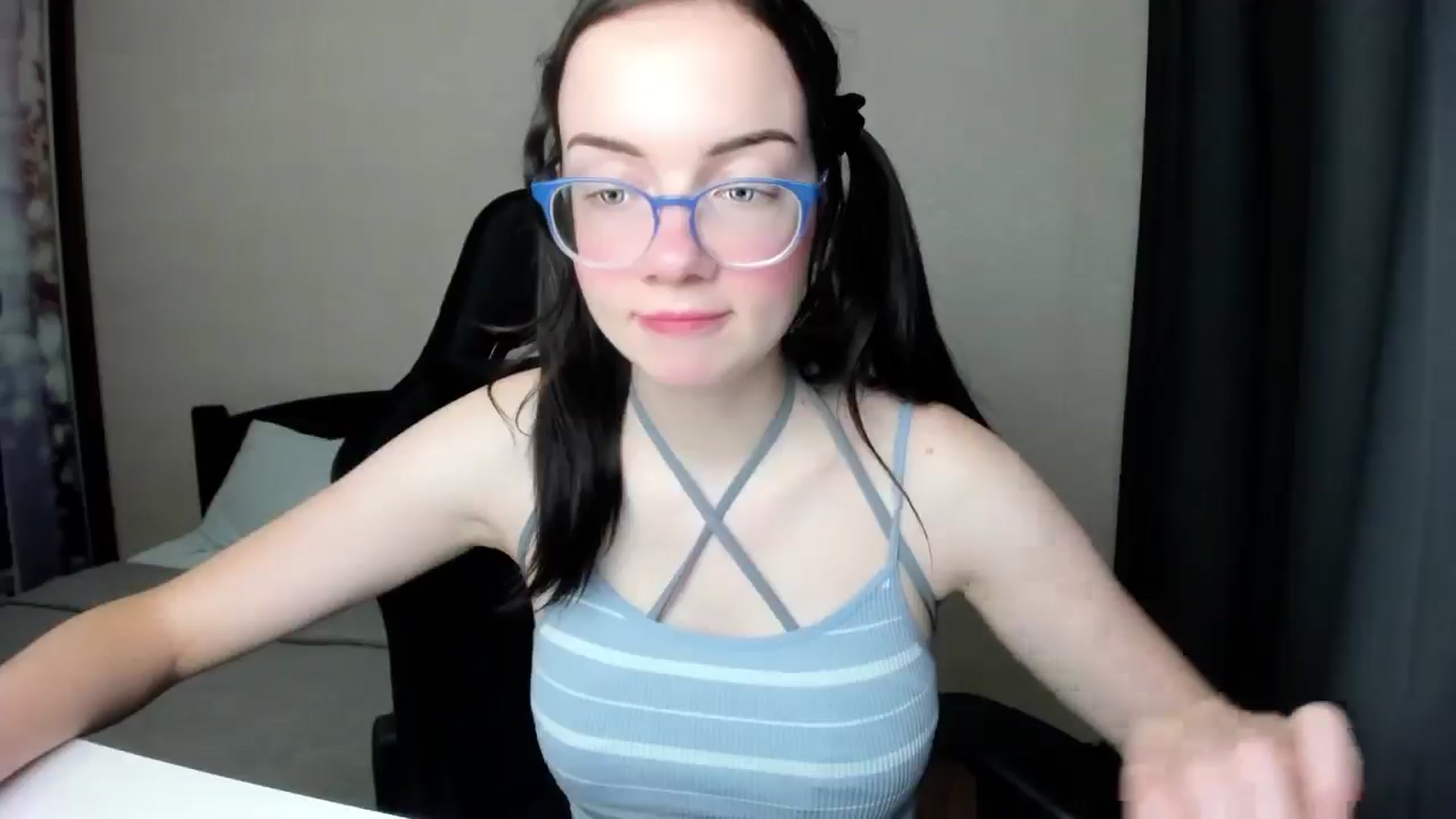 Gallery image thumbnail from Baby_Melania's myfreecams stream on, 08/30/2025, 12:12 image 13 of 20