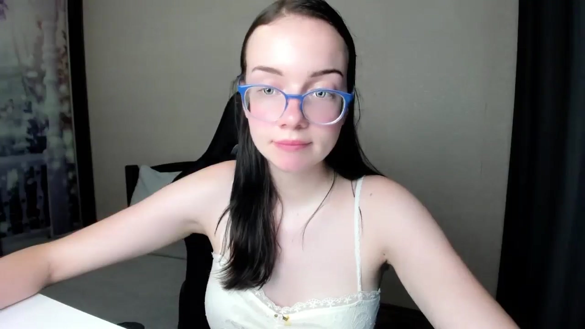Gallery image thumbnail from Baby_Melania's myfreecams stream on, 08/31/2025, 23:23 image 9 of 20