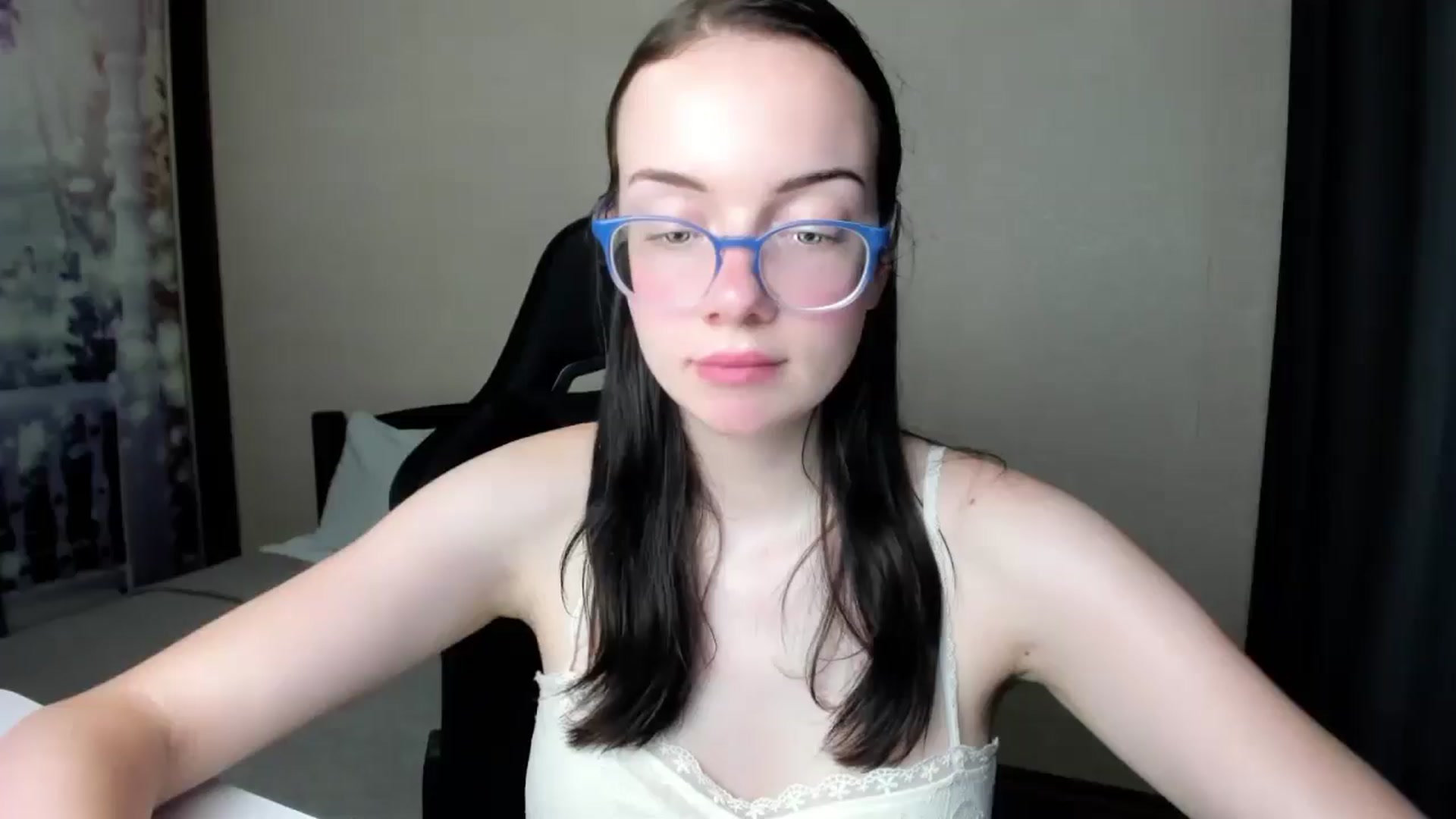 Gallery image thumbnail from Baby_Melania's myfreecams stream on, 08/31/2025, 23:23 image 3 of 20