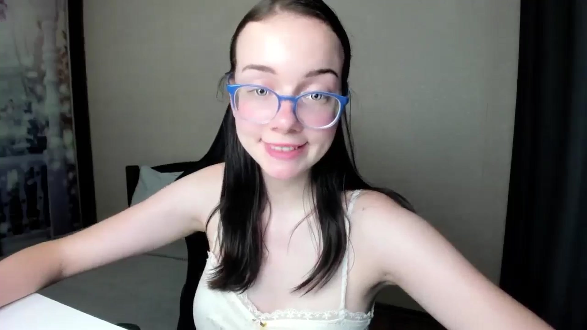 Gallery image thumbnail from Baby_Melania's myfreecams stream on, 08/31/2025, 23:23 image 15 of 20