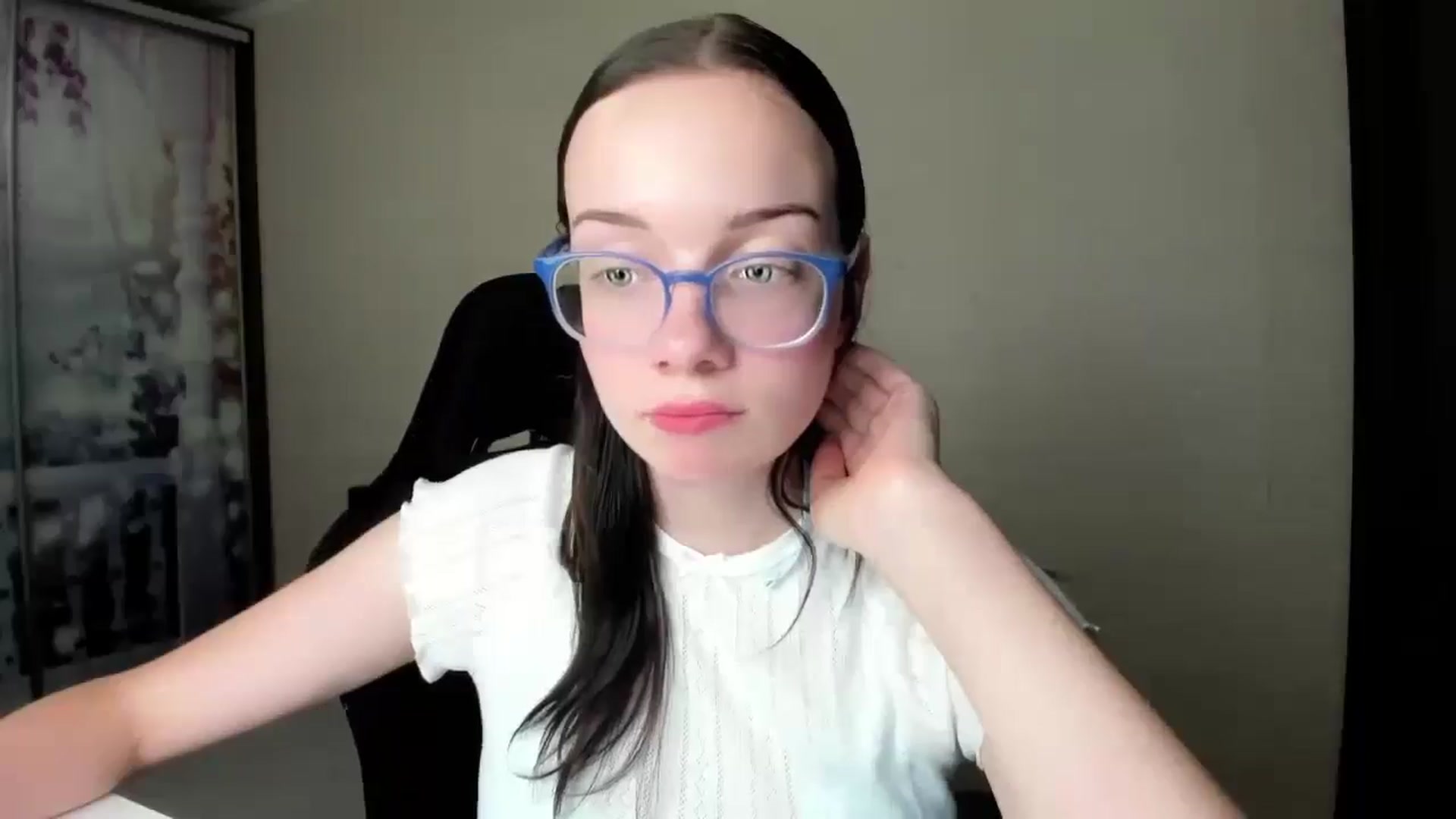 Gallery image thumbnail from Baby_Melania's myfreecams stream on, 09/05/2025, 24:51 image 12 of 20