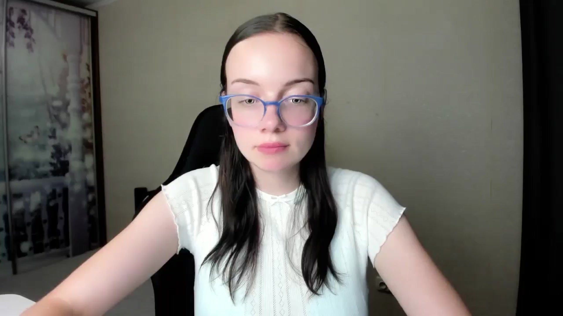 Gallery image thumbnail from Baby_Melania's myfreecams stream on, 09/05/2025, 24:51 image 9 of 20