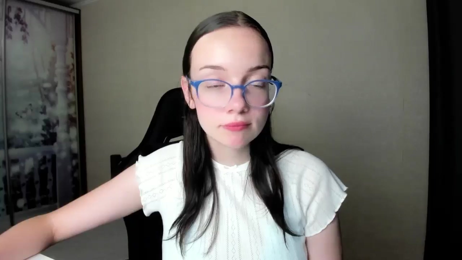 Gallery image thumbnail from Baby_Melania's myfreecams stream on, 09/05/2025, 24:51 image 10 of 20