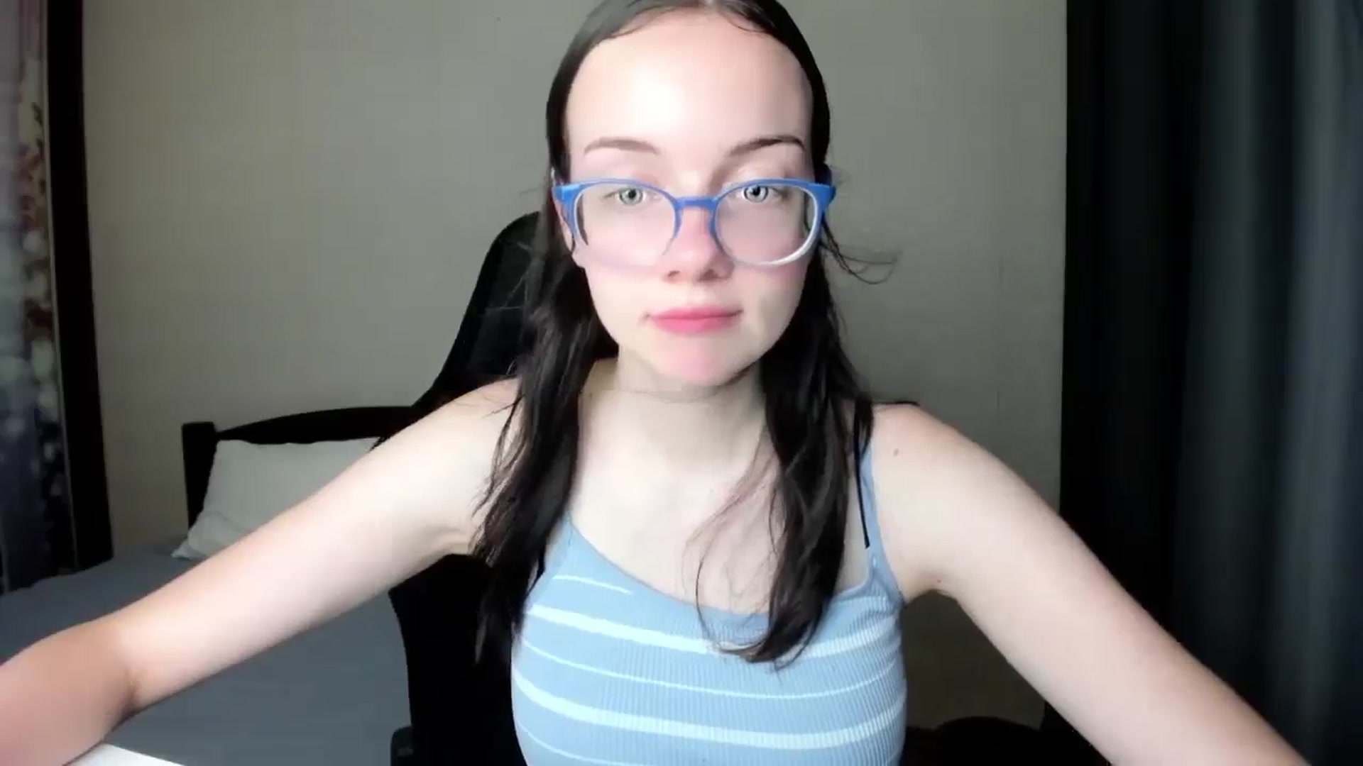 Gallery image thumbnail from Baby_Melania's myfreecams stream on, 09/06/2025, 18:01 image 4 of 20