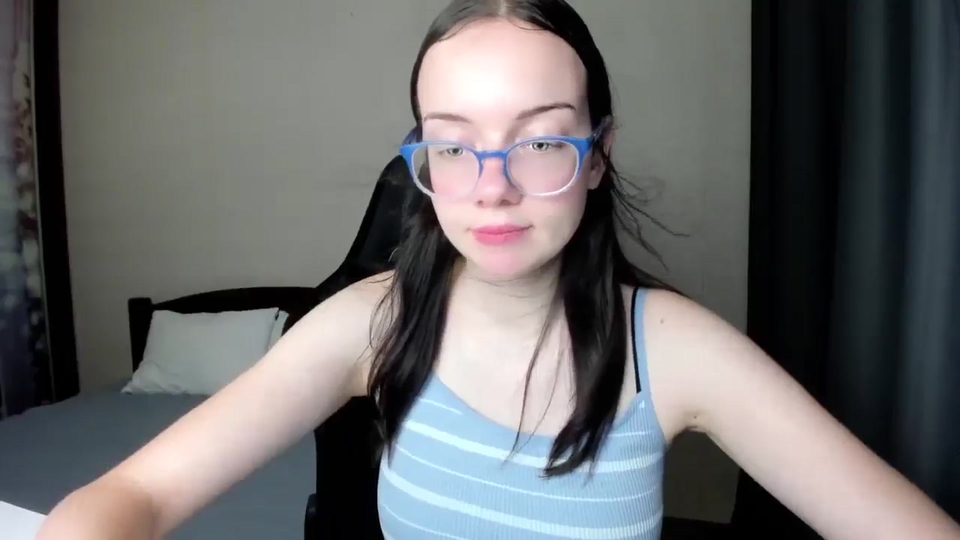 Gallery image thumbnail from Baby_Melania's myfreecams stream on, 09/06/2025, 18:01 image 5 of 20