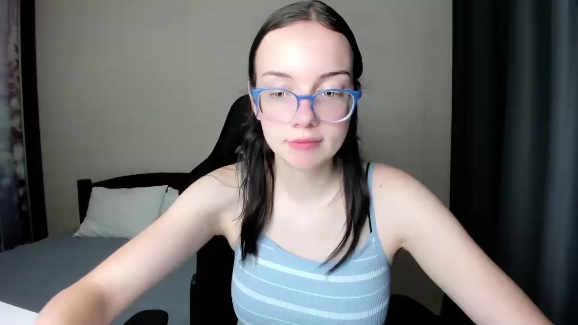 Gallery image thumbnail from Baby_Melania's myfreecams stream on, 09/06/2025, 18:01 image 16 of 20