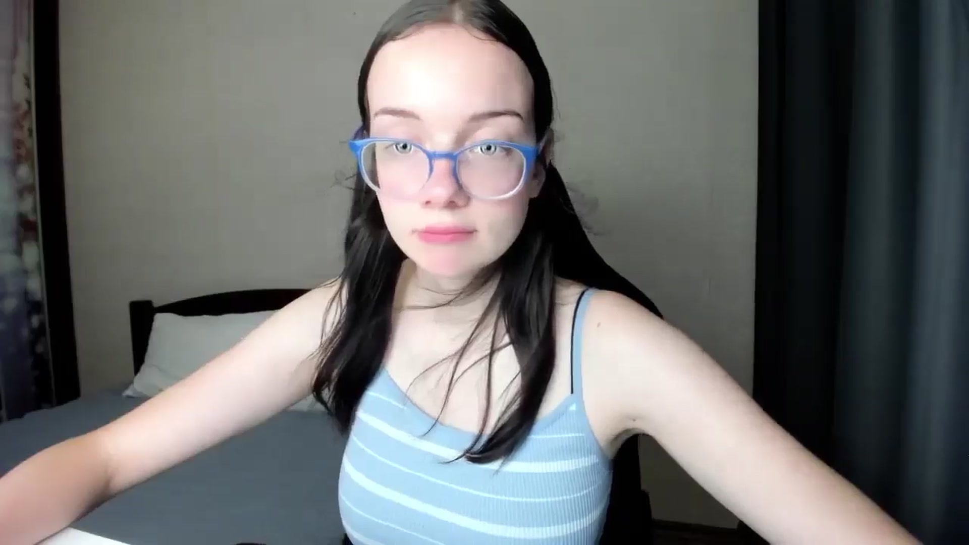 Gallery image thumbnail from Baby_Melania's myfreecams stream on, 09/06/2025, 18:01 image 6 of 20
