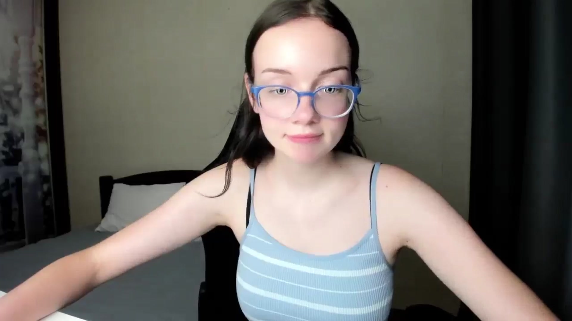 Gallery image thumbnail from Baby_Melania's myfreecams stream on, 09/06/2025, 18:46 image 12 of 20