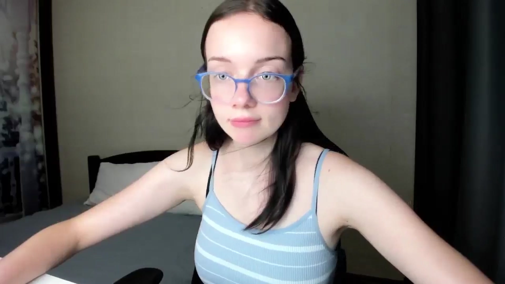 Gallery image thumbnail from Baby_Melania's myfreecams stream on, 09/06/2025, 18:46 image 15 of 20