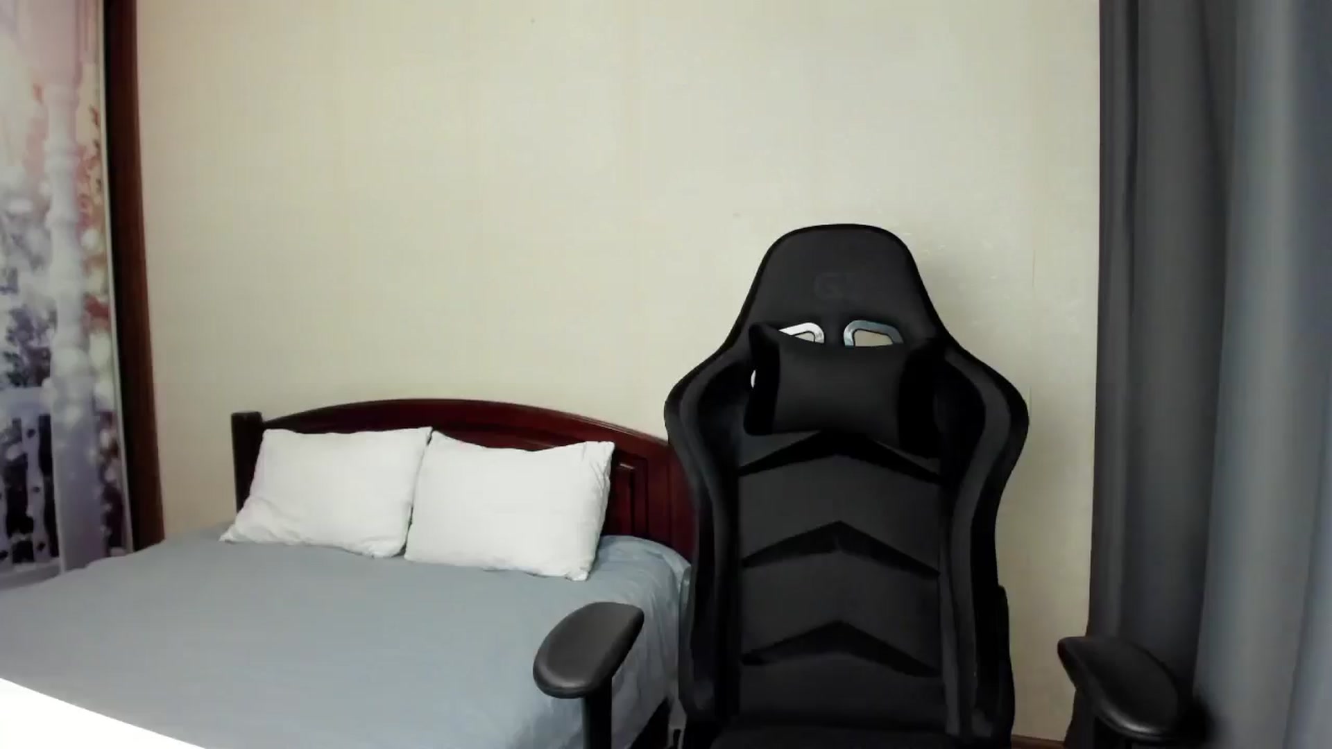 Gallery image thumbnail from Baby_Melania's myfreecams stream on, 09/06/2025, 18:46 image 20 of 20