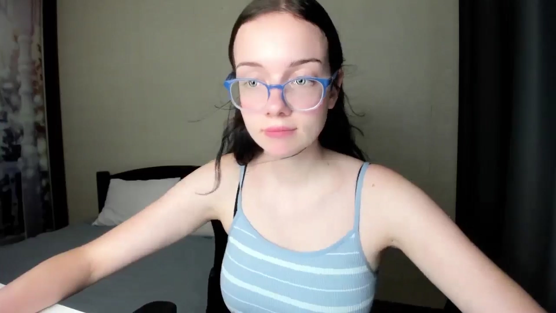 Gallery image thumbnail from Baby_Melania's myfreecams stream on, 09/06/2025, 18:46 image 14 of 20