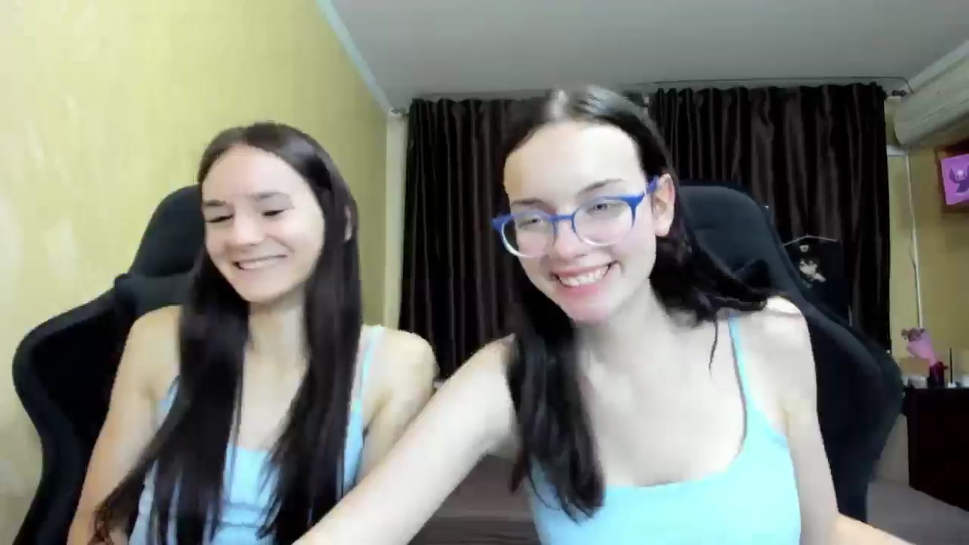 Gallery image thumbnail from Baby_Melania's myfreecams stream on, 09/09/2025, 01:58 image 7 of 20