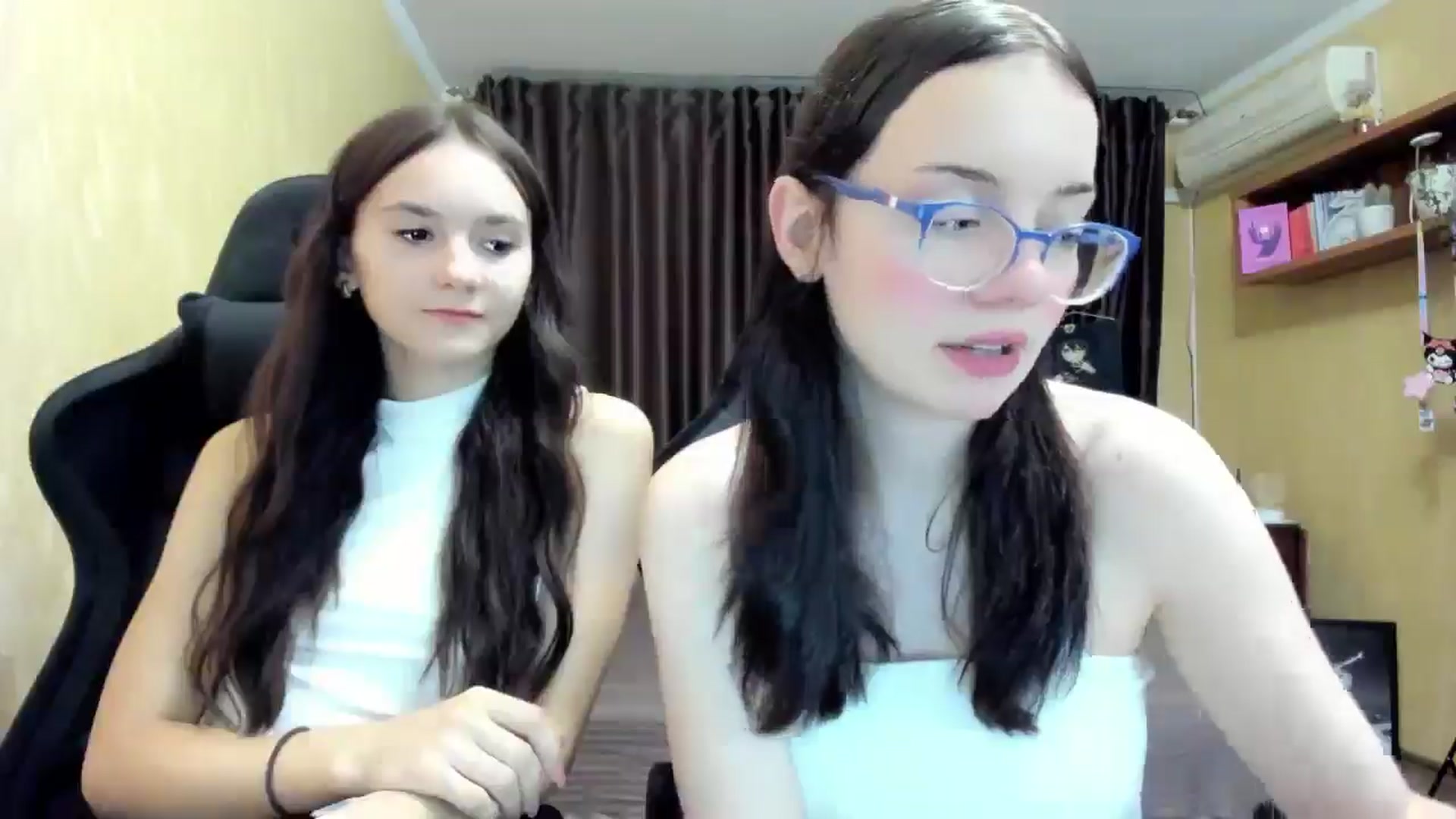 Gallery image thumbnail from Baby_Melania's myfreecams stream on, 09/10/2025, 17:54 image 4 of 20