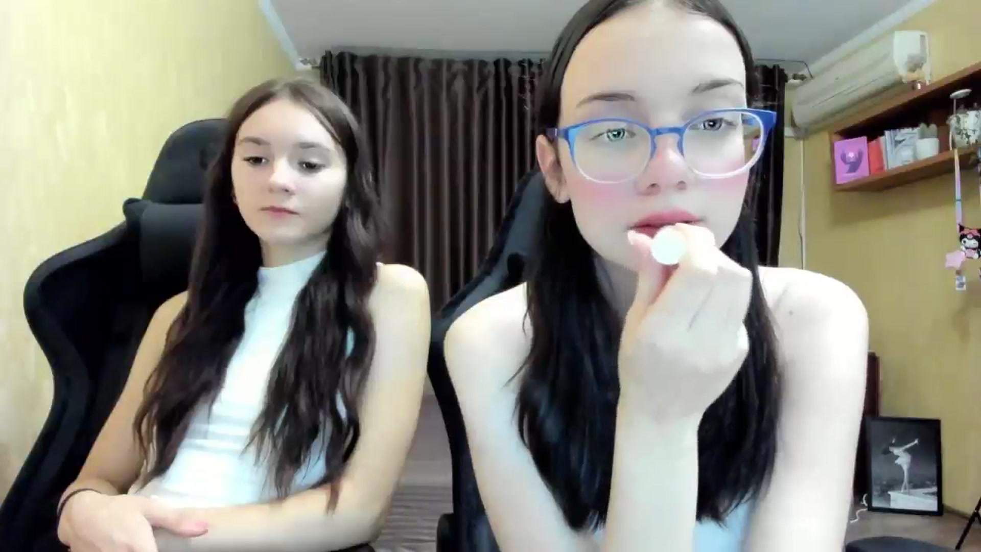 Gallery image thumbnail from Baby_Melania's myfreecams stream on, 09/10/2025, 17:54 image 3 of 20