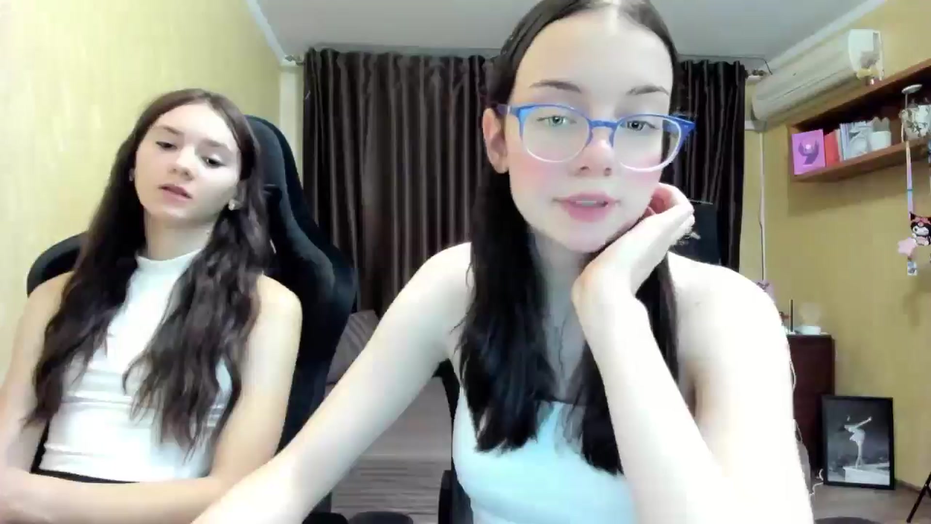 Gallery image thumbnail from Baby_Melania's myfreecams stream on, 09/10/2025, 17:54 image 20 of 20