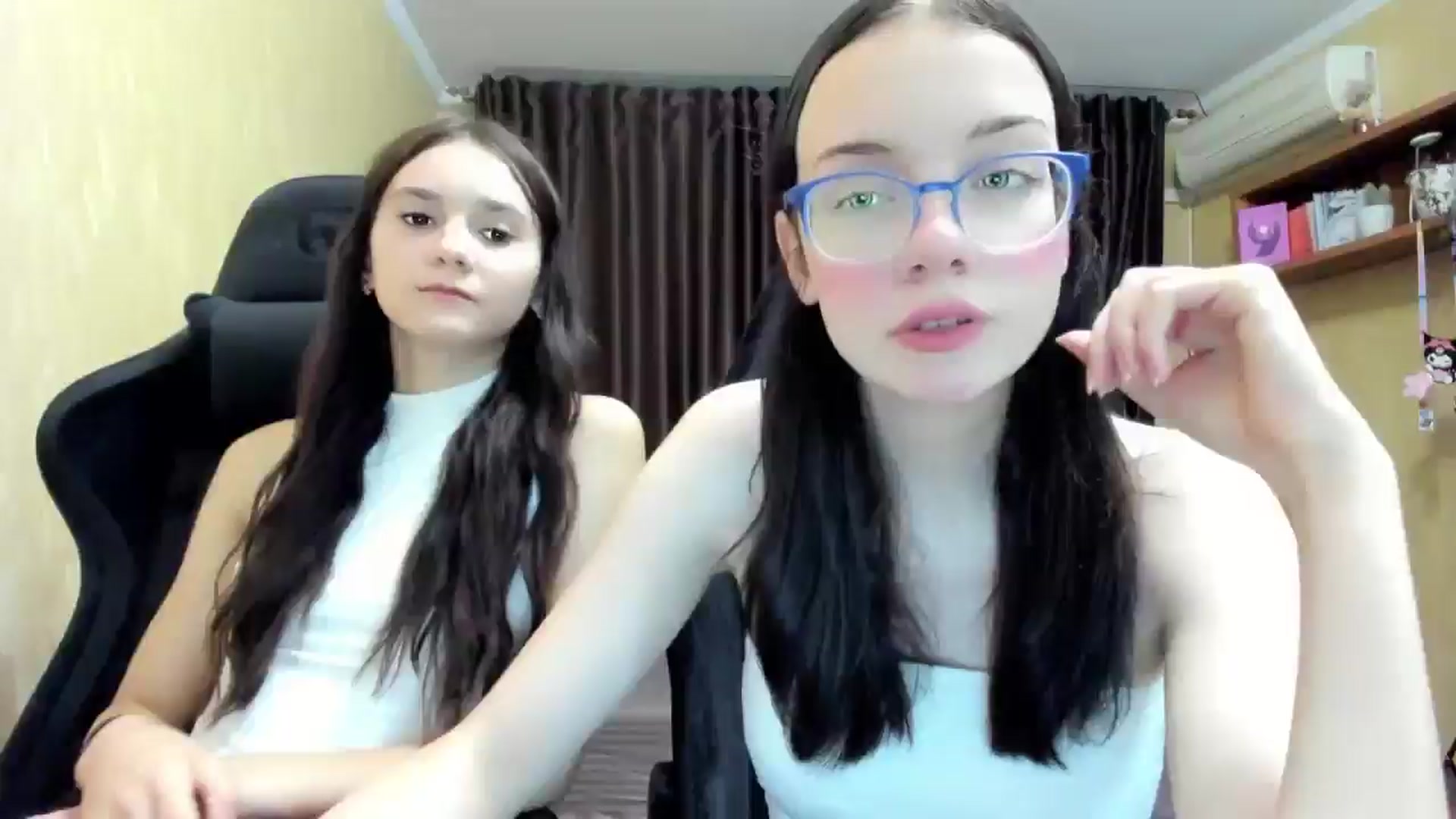 Gallery image thumbnail from Baby_Melania's myfreecams stream on, 09/10/2025, 17:54 image 1 of 20