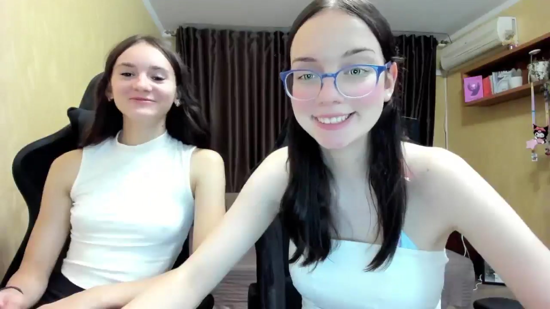 Gallery image thumbnail from Baby_Melania's myfreecams stream on, 09/10/2025, 18:51 image 12 of 20
