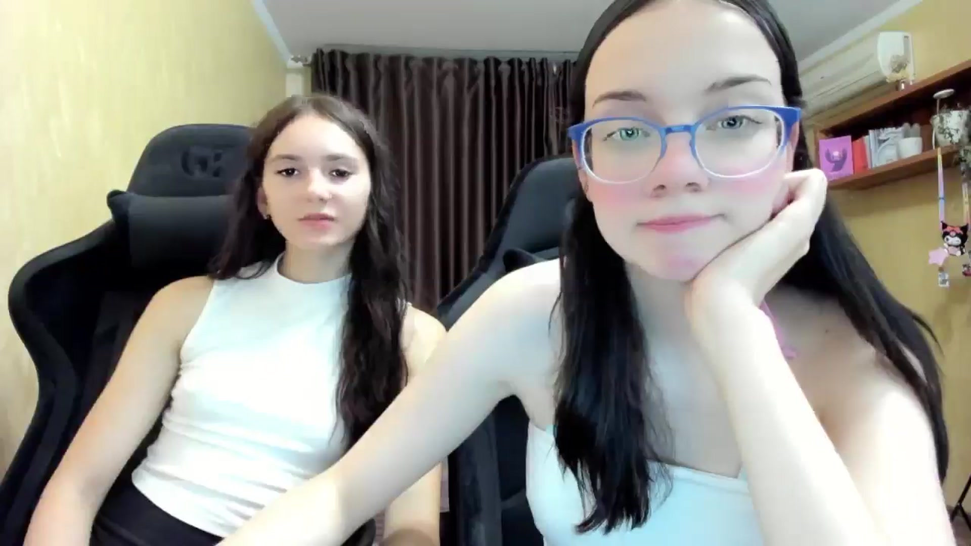 Gallery image thumbnail from Baby_Melania's myfreecams stream on, 09/10/2025, 18:51 image 2 of 20