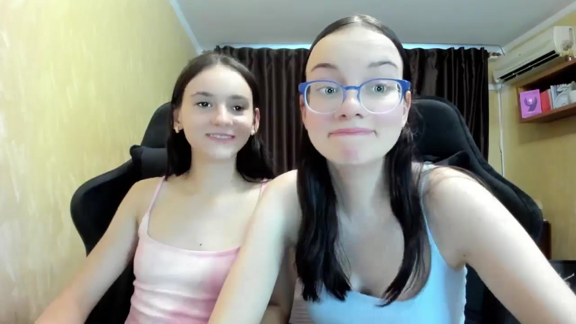 Gallery image thumbnail from Baby_Melania's myfreecams stream on, 09/11/2025, 15:57 image 19 of 20