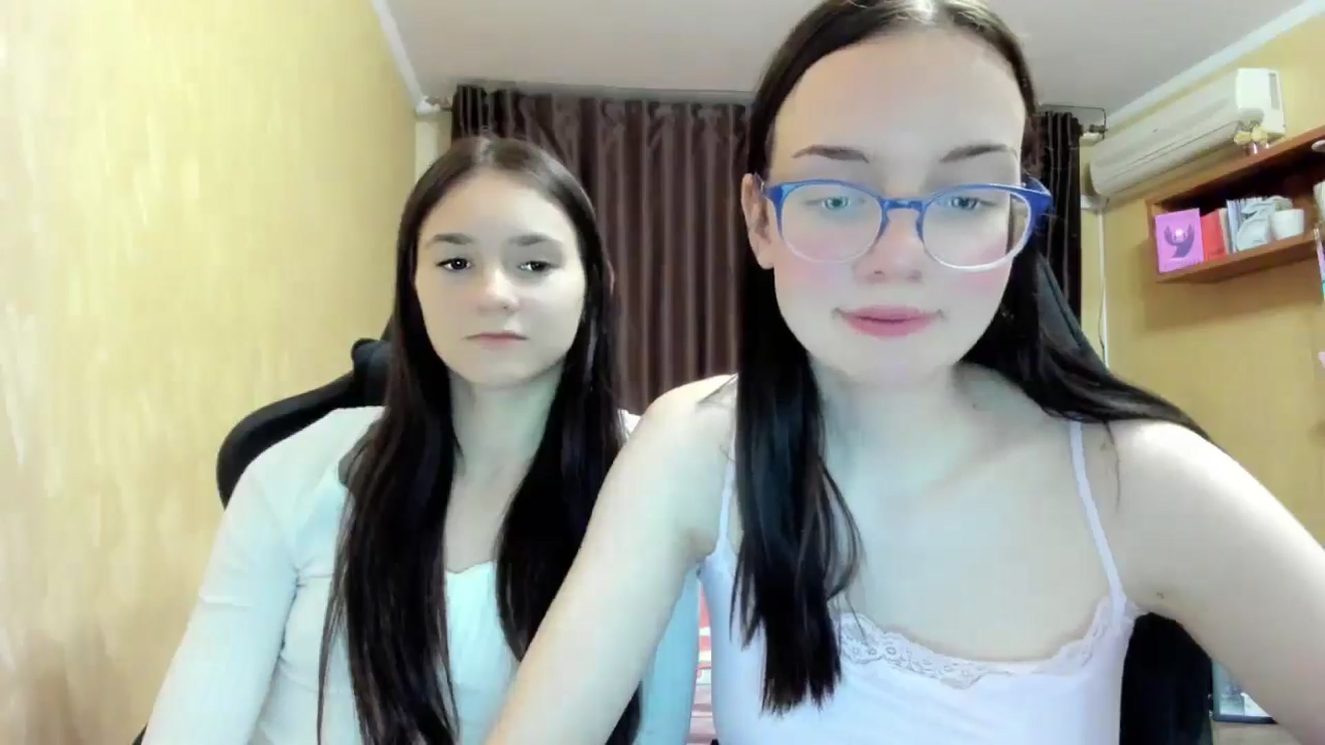 Gallery image thumbnail from Baby_Melania's myfreecams stream on, 09/17/2025, 22:12 image 2 of 20