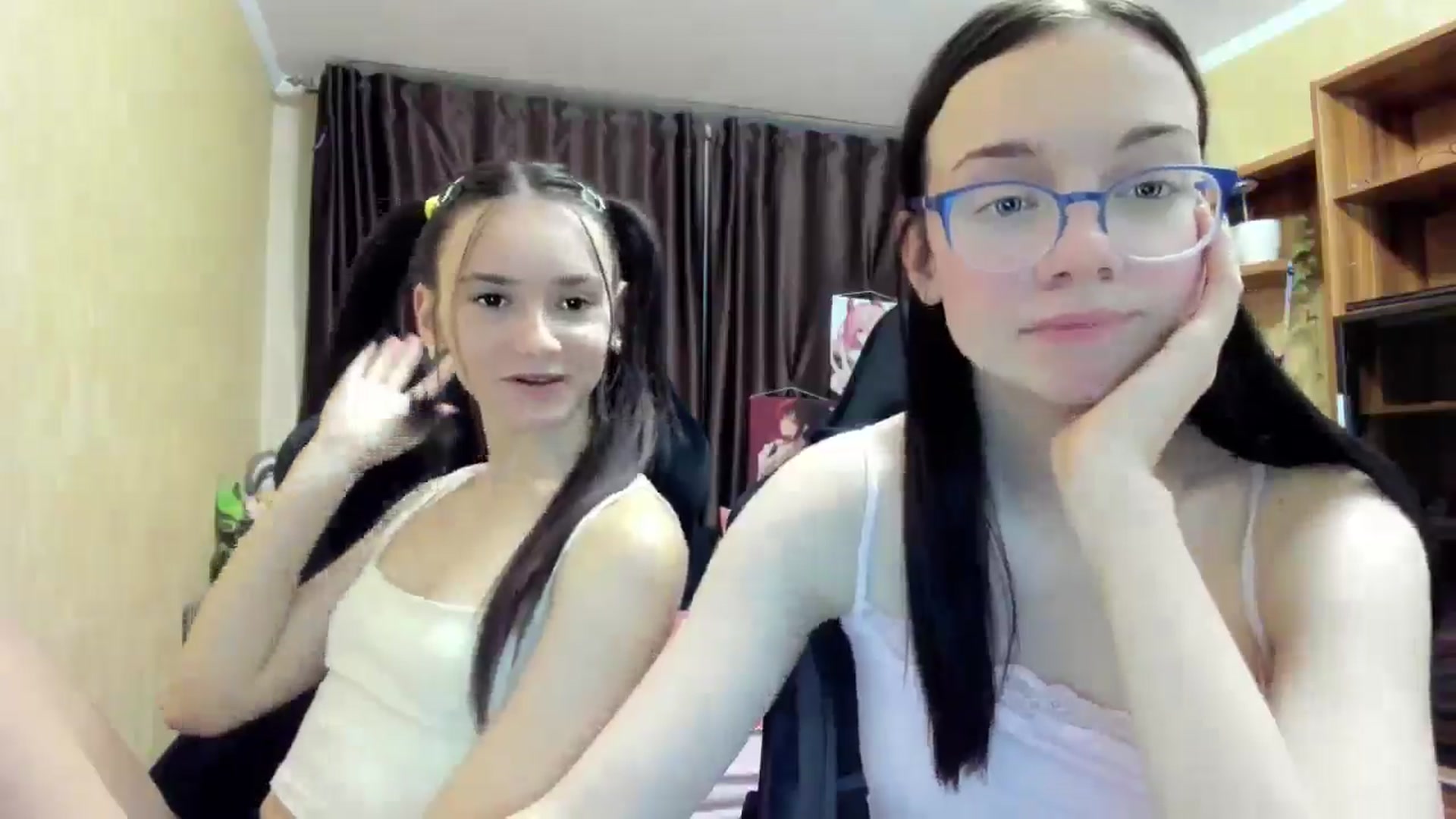 Gallery image thumbnail from Baby_Melania's myfreecams stream on, 09/17/2025, 23:06 image 4 of 20
