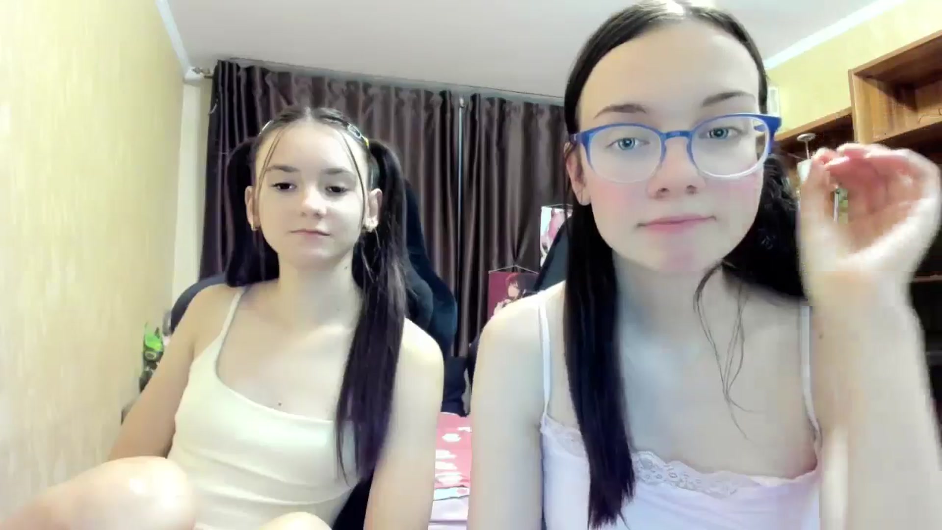 Gallery image thumbnail from Baby_Melania's myfreecams stream on, 09/17/2025, 23:06 image 7 of 20