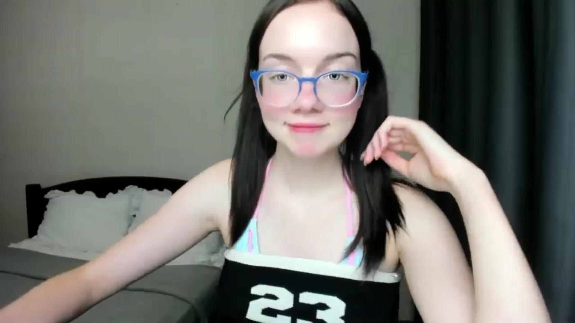 Gallery image thumbnail from Baby_Melania's myfreecams stream on, 09/23/2025, 16:40 image 4 of 20