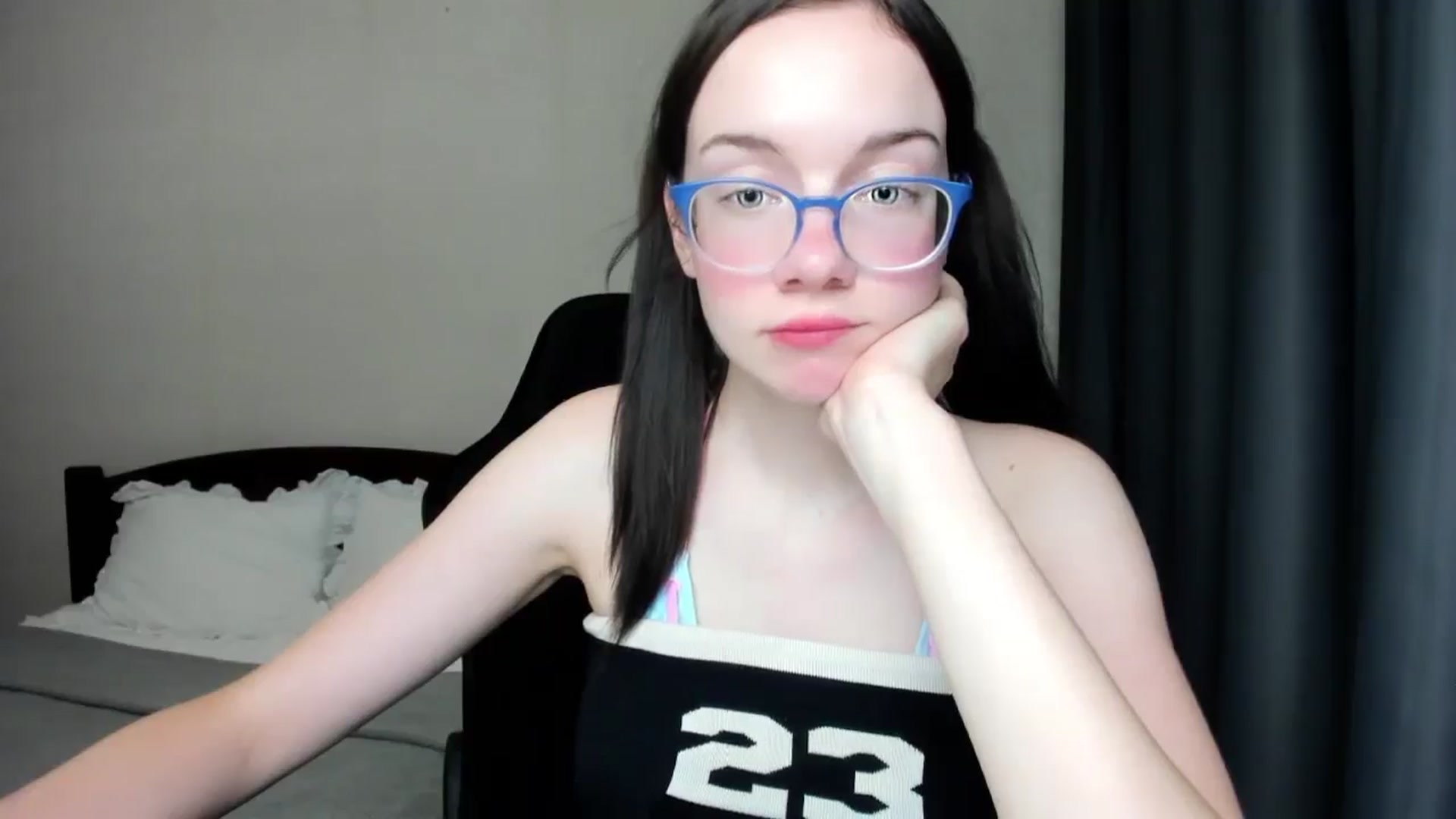 Gallery image thumbnail from Baby_Melania's myfreecams stream on, 09/23/2025, 16:40 image 9 of 20