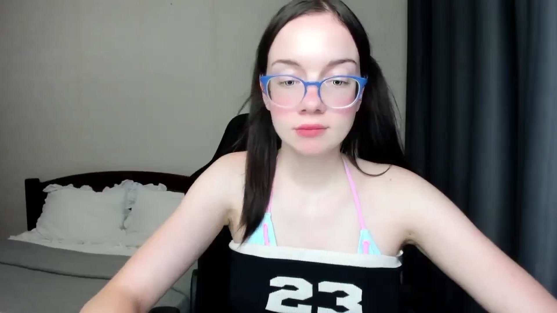 Gallery image thumbnail from Baby_Melania's myfreecams stream on, 09/23/2025, 16:40 image 13 of 20