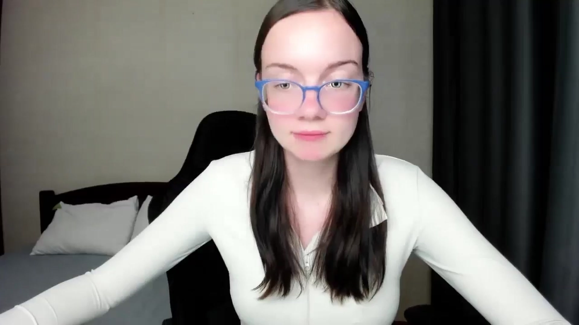Gallery image thumbnail from Baby_Melania's myfreecams stream on, 09/24/2025, 15:40 image 11 of 20