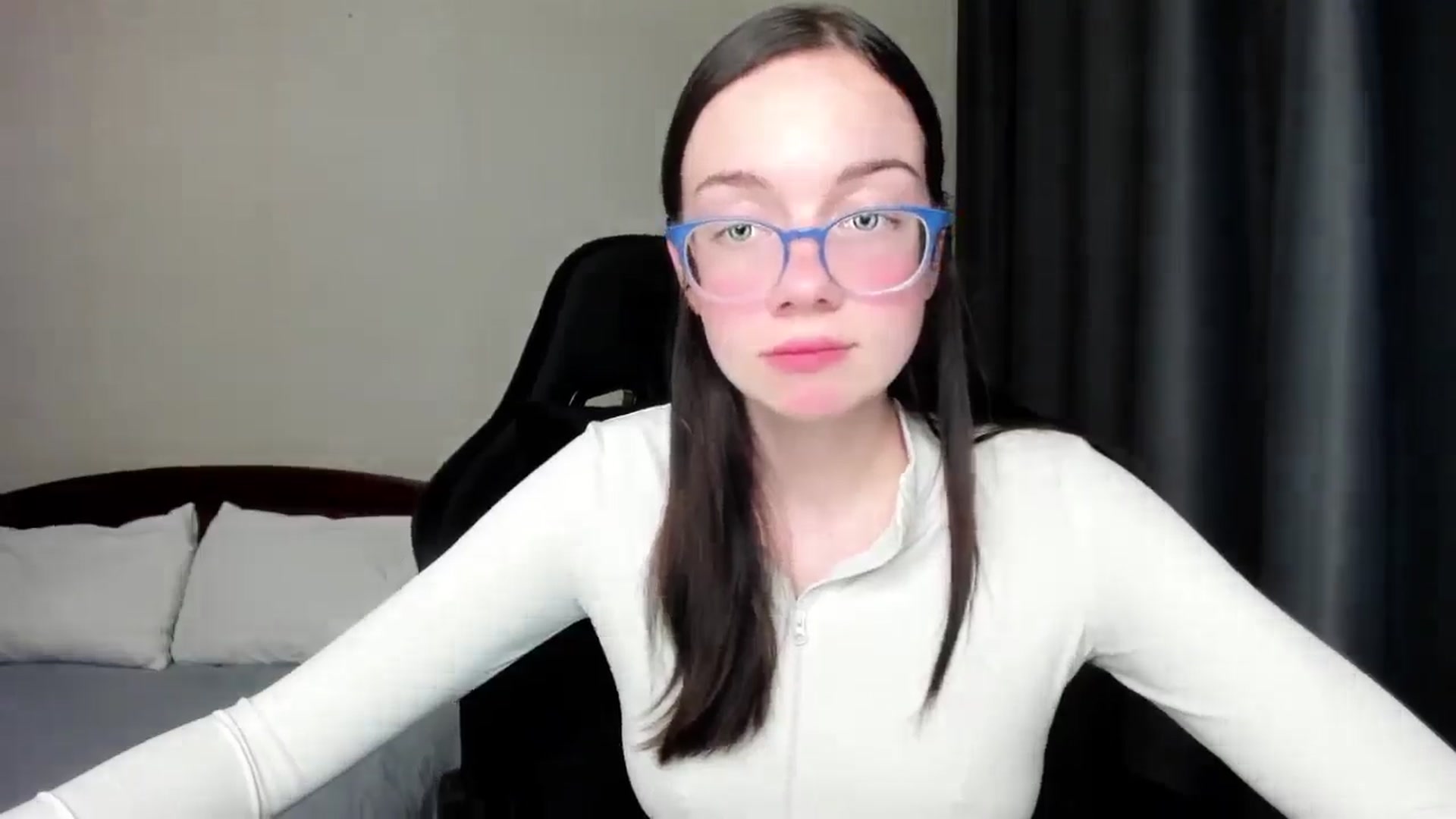 Gallery image thumbnail from Baby_Melania's myfreecams stream on, 09/24/2025, 16:59 image 19 of 20