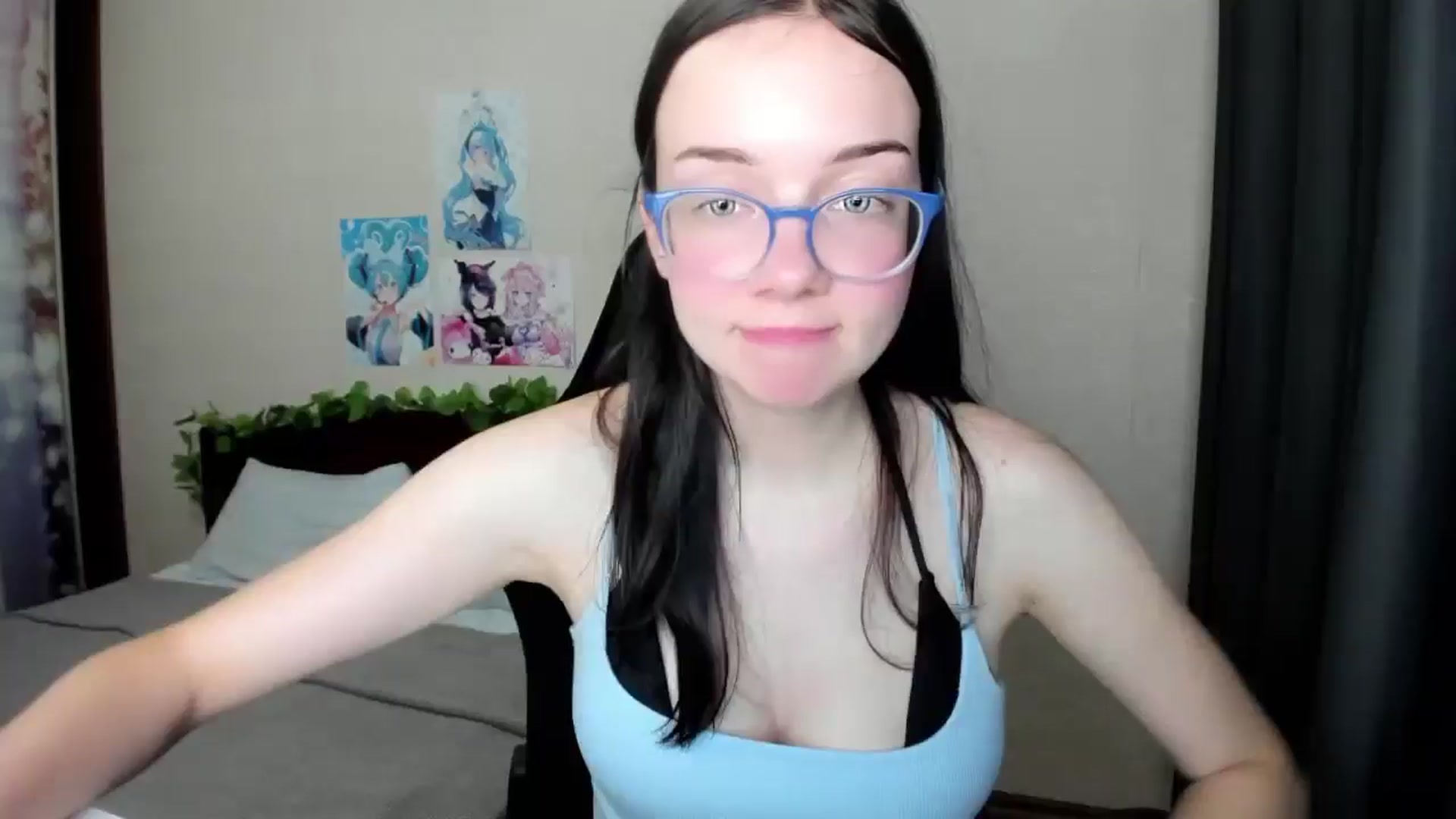 Gallery image thumbnail from Baby_Melania's myfreecams stream on, 10/05/2025, 22:59 image 17 of 20