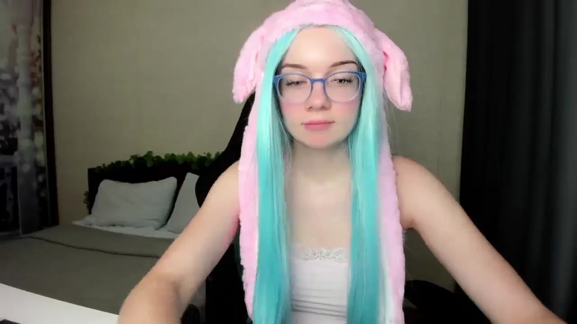Gallery image thumbnail from Baby_Melania's myfreecams stream on, 10/07/2025, 21:02 image 19 of 20