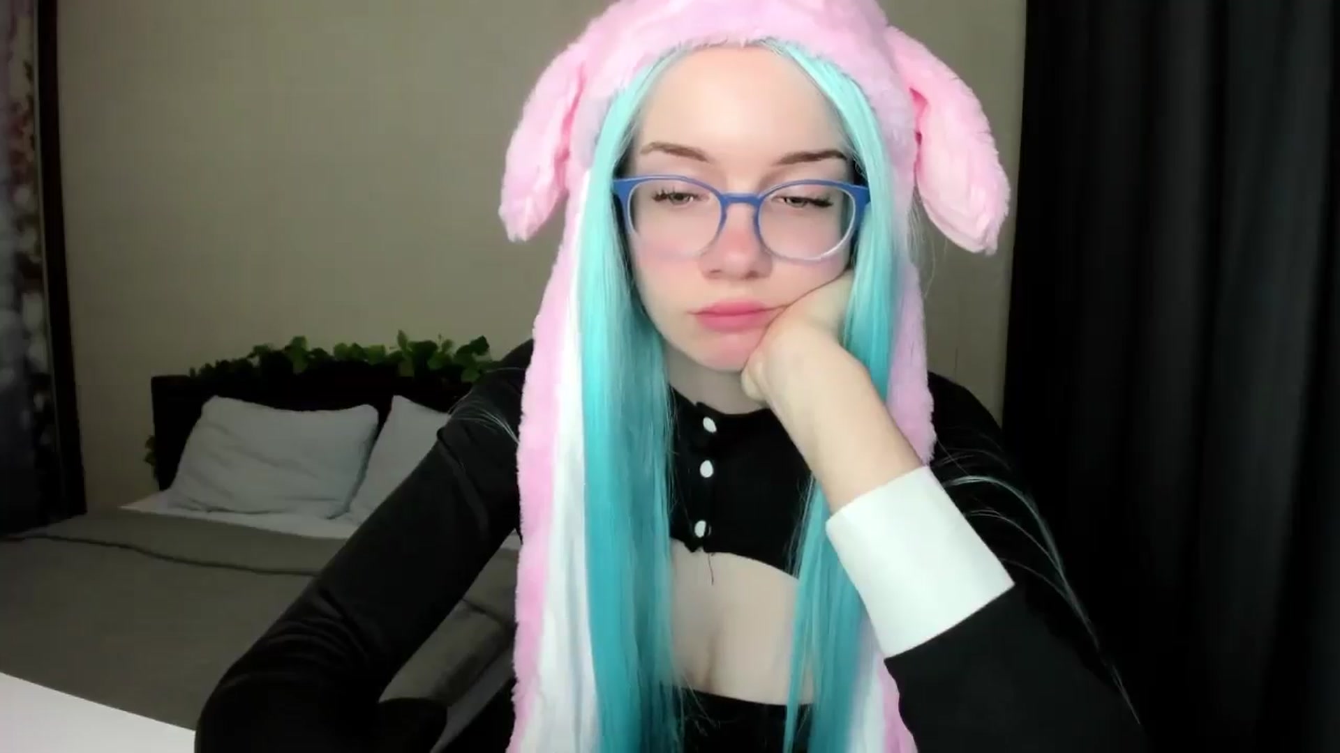Gallery image thumbnail from Baby_Melania's myfreecams stream on, 10/10/2025, 06:42 image 11 of 20