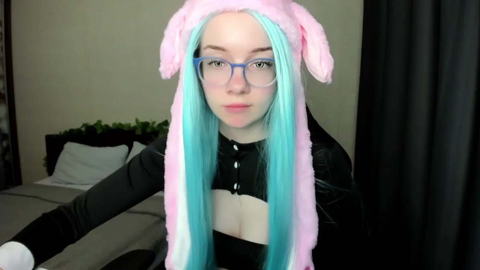 Gallery image thumbnail from Baby_Melania's myfreecams stream on, 10/10/2025, 06:42 image 3 of 20