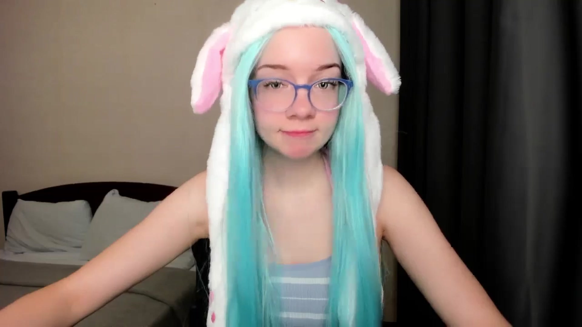 Gallery image thumbnail from Baby_Melania's myfreecams stream on, 10/13/2025, 06:30 image 8 of 20