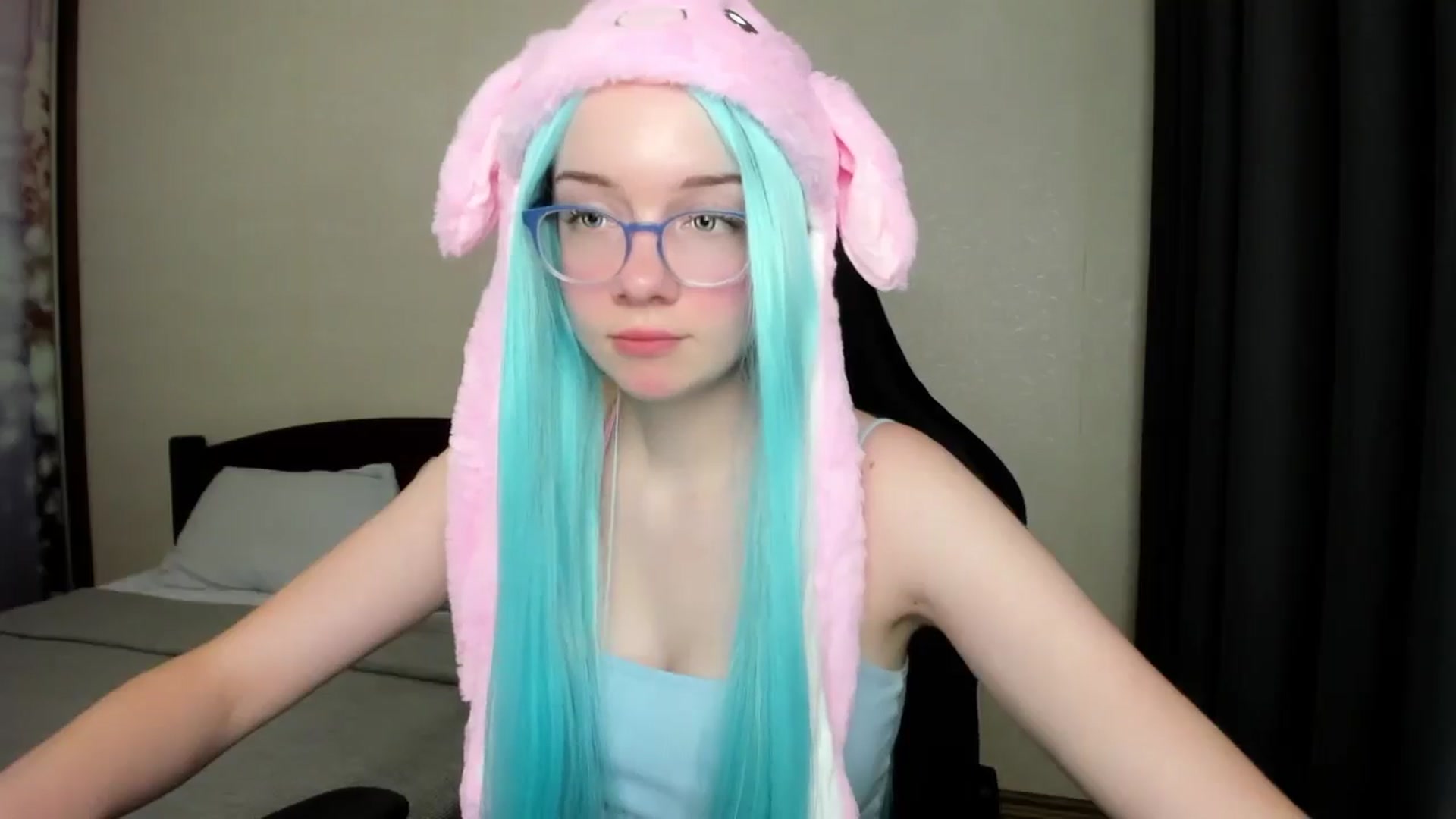 Gallery image thumbnail from Baby_Melania's myfreecams stream on, 10/14/2025, 14:19 image 6 of 20