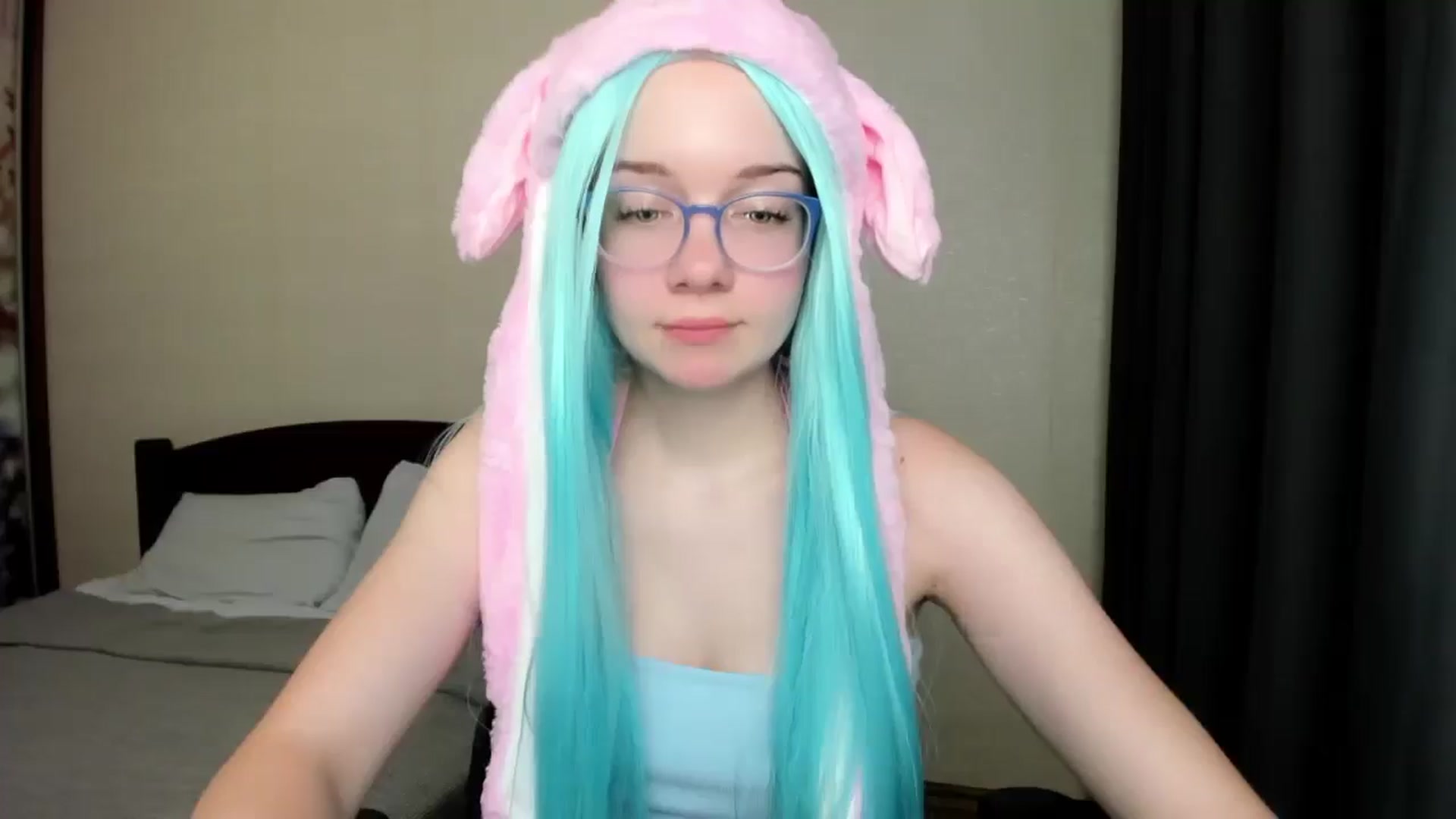 Gallery image thumbnail from Baby_Melania's myfreecams stream on, 10/14/2025, 20:14 image 6 of 20